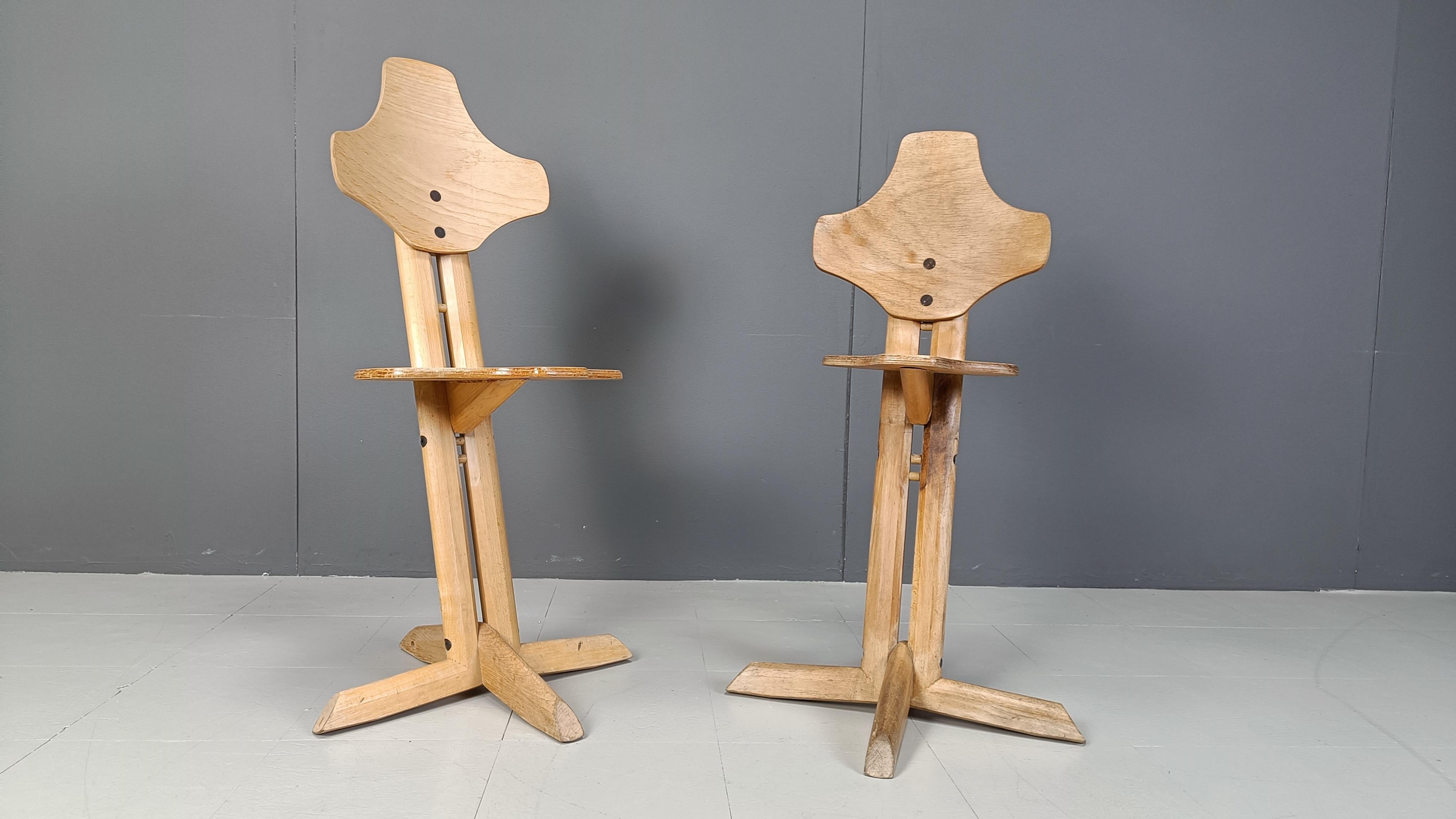 Scandinavian Modern Pair of plywood ergonomical chairs by Rybo, 1970s For Sale