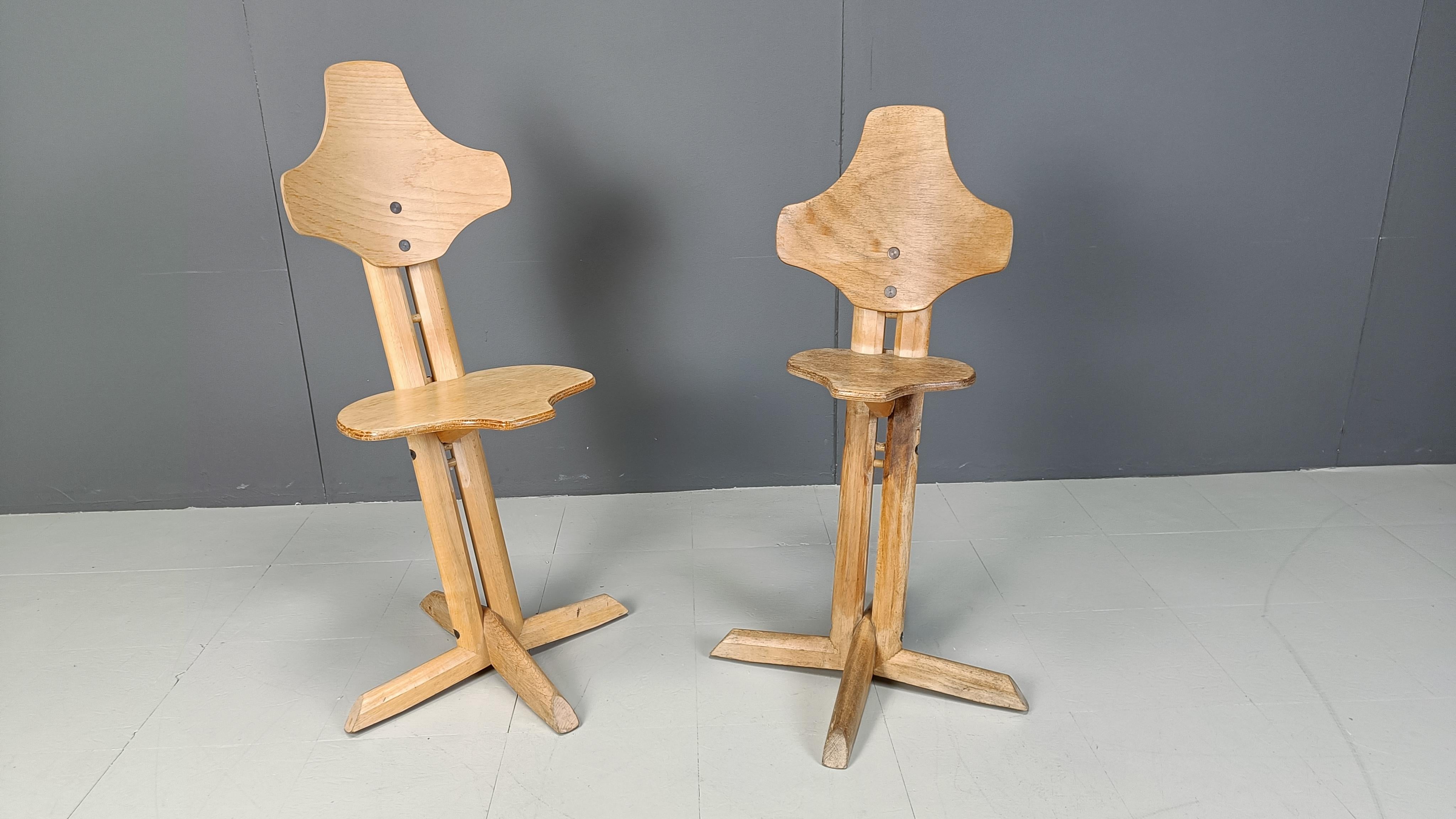 Norwegian Pair of plywood ergonomical chairs by Rybo, 1970s For Sale