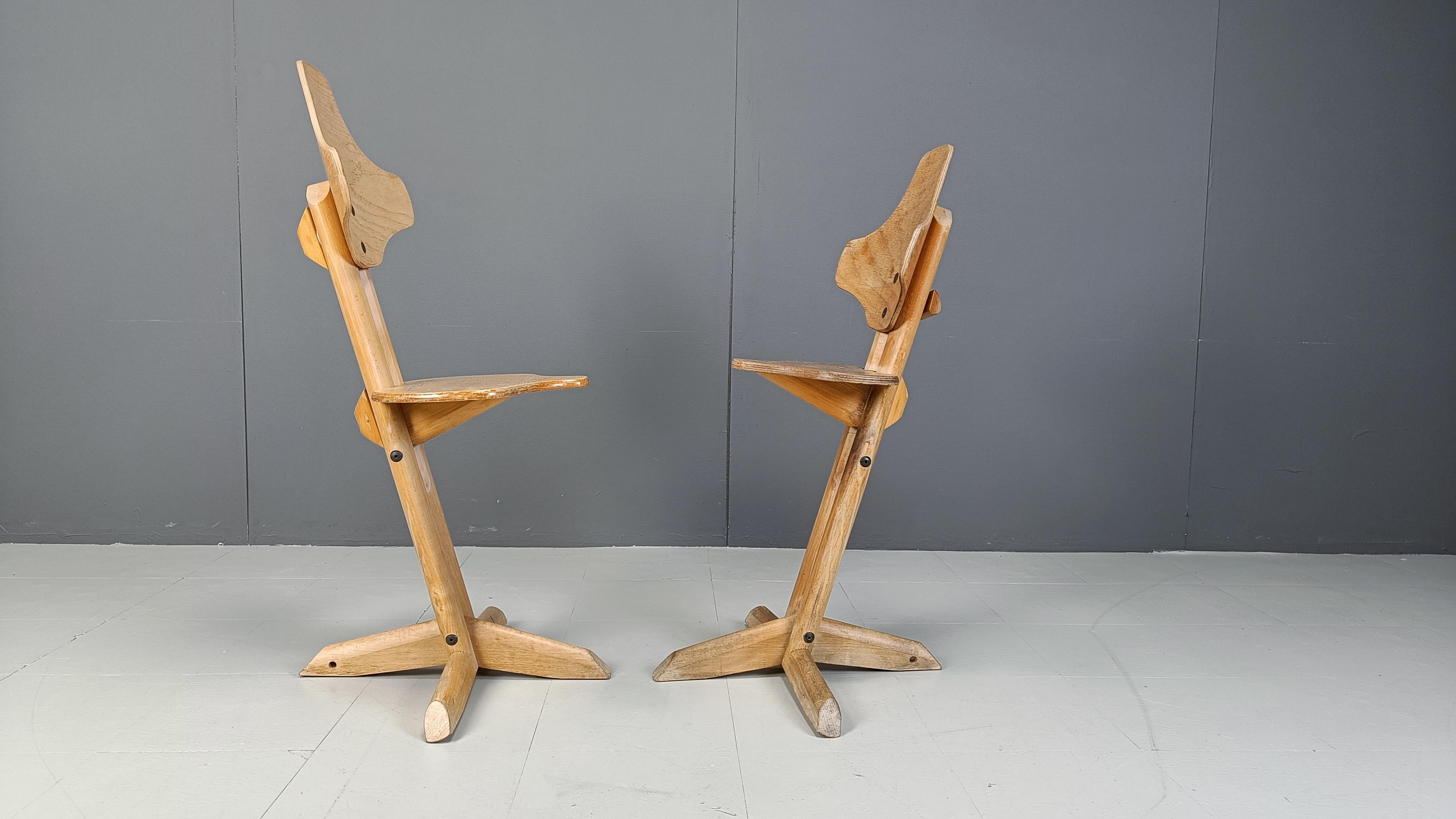Plywood Pair of plywood ergonomical chairs by Rybo, 1970s For Sale