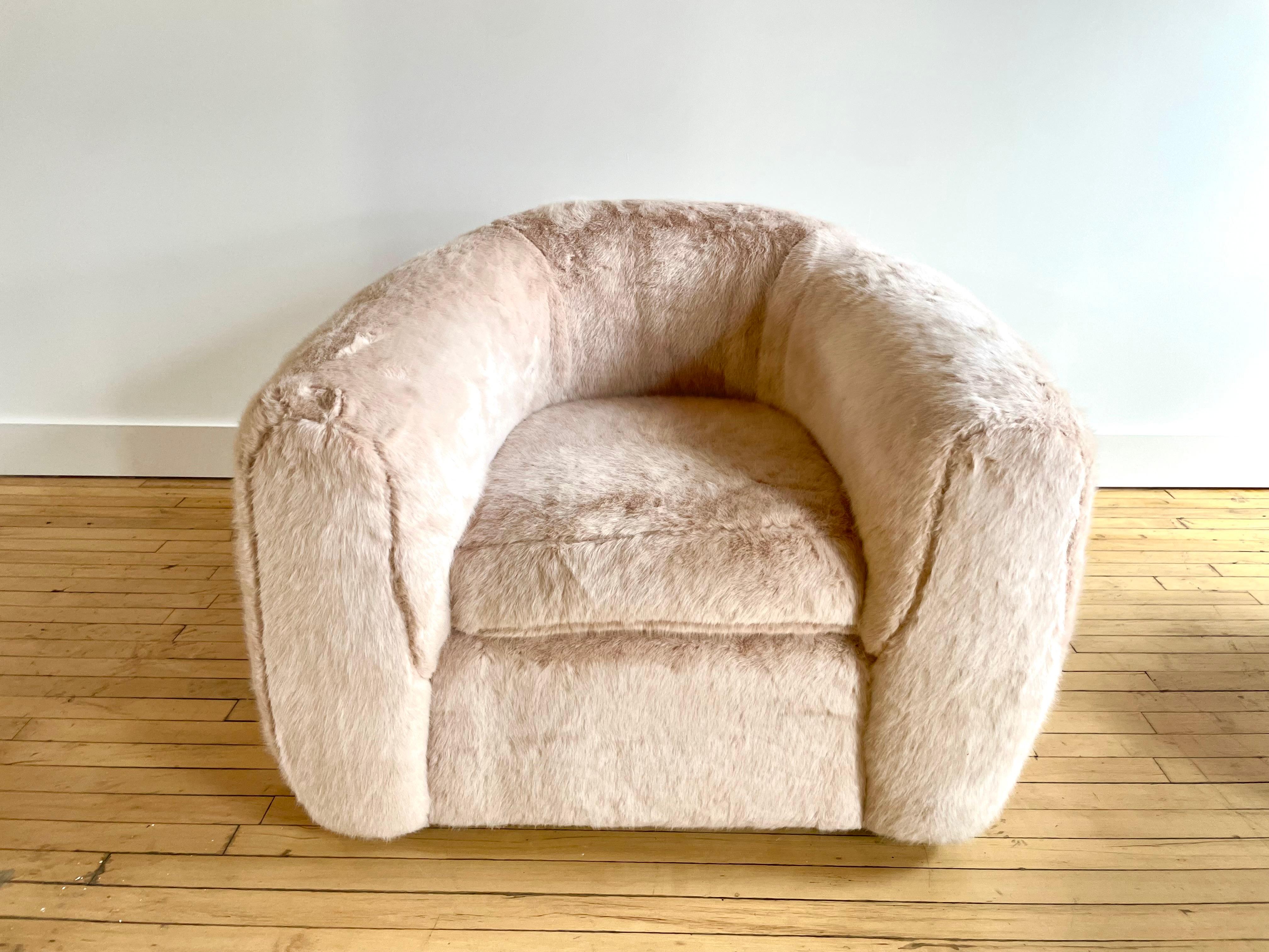 Pair of Polar Bear Chairs in the style of Jean Royere In Good Condition For Sale In New York, NY