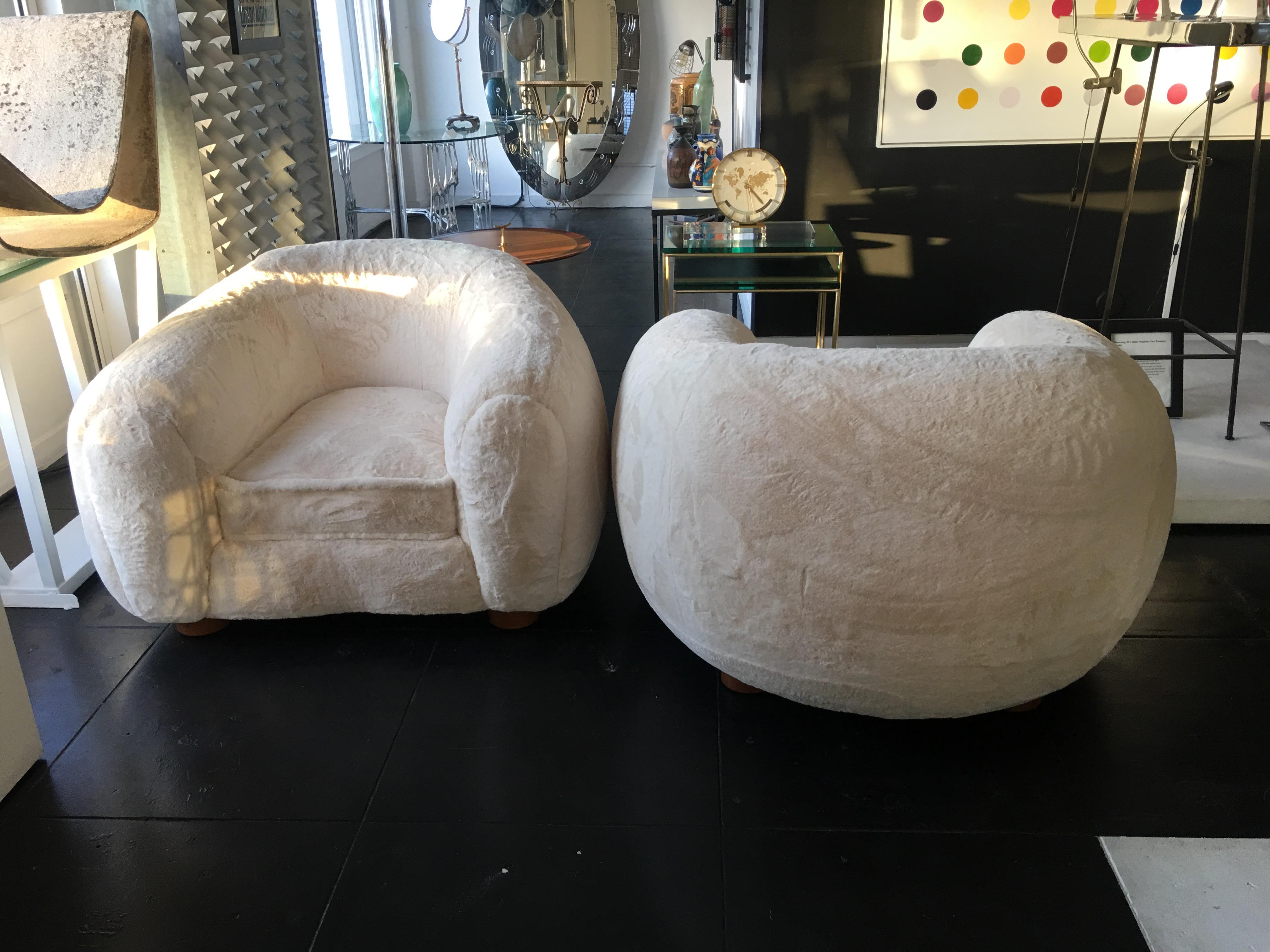Pair of Polar Chairs 1