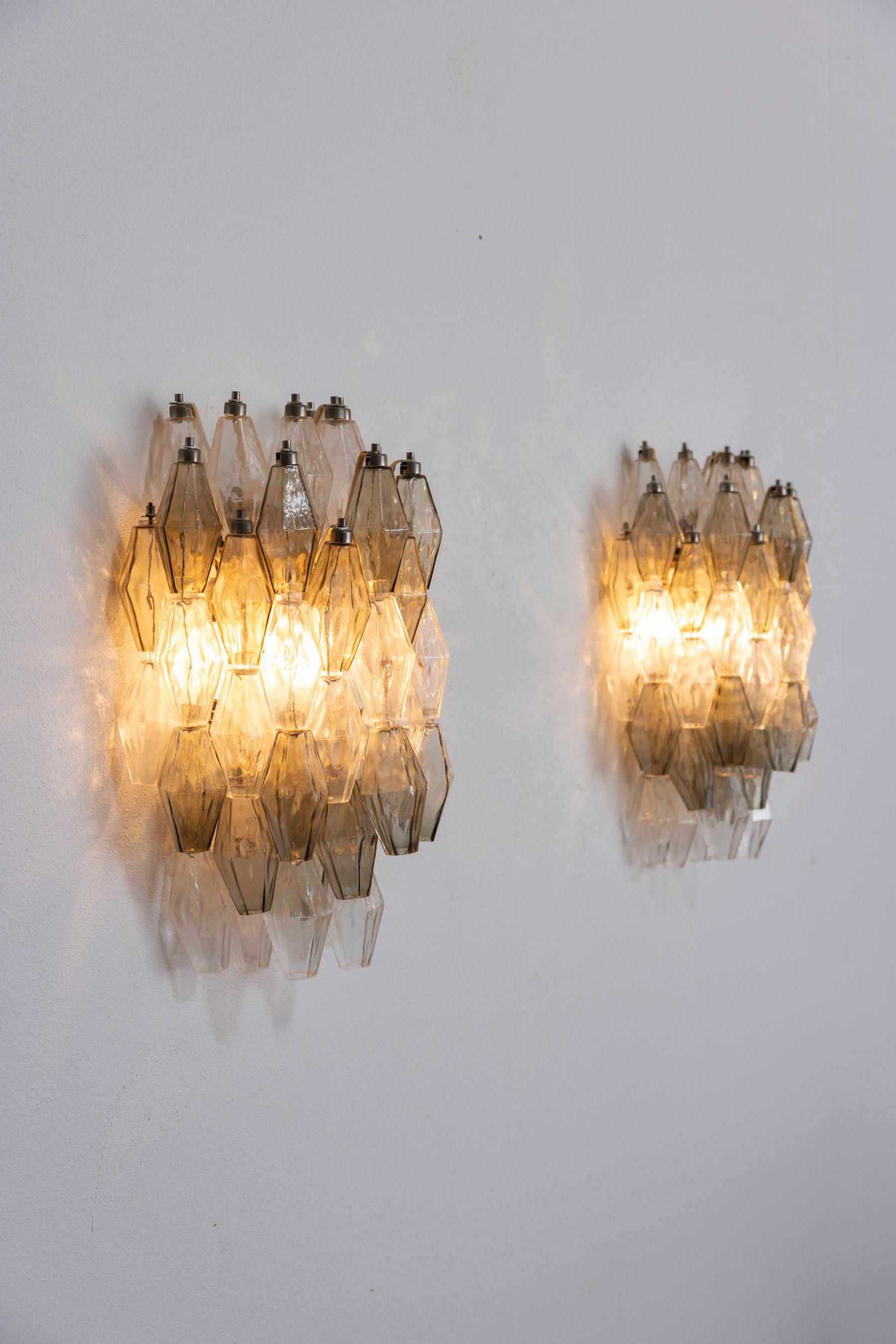 Pair of poliedri wall lights attributed to Carlo Scarpa for Venini For Sale 2