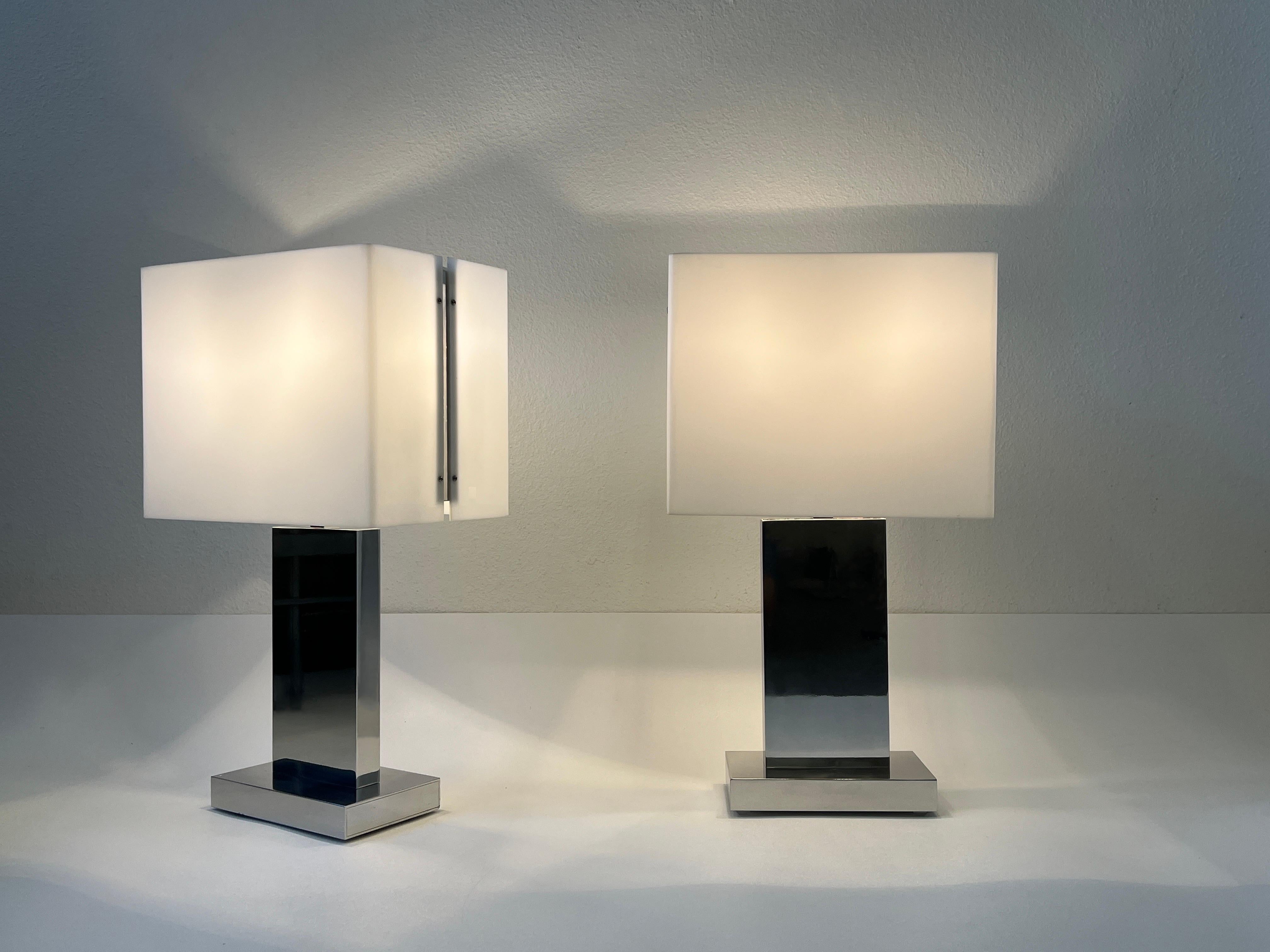 Pair of Polish Aluminum and White Acrylic Table Lamps by Paul Mayen 6