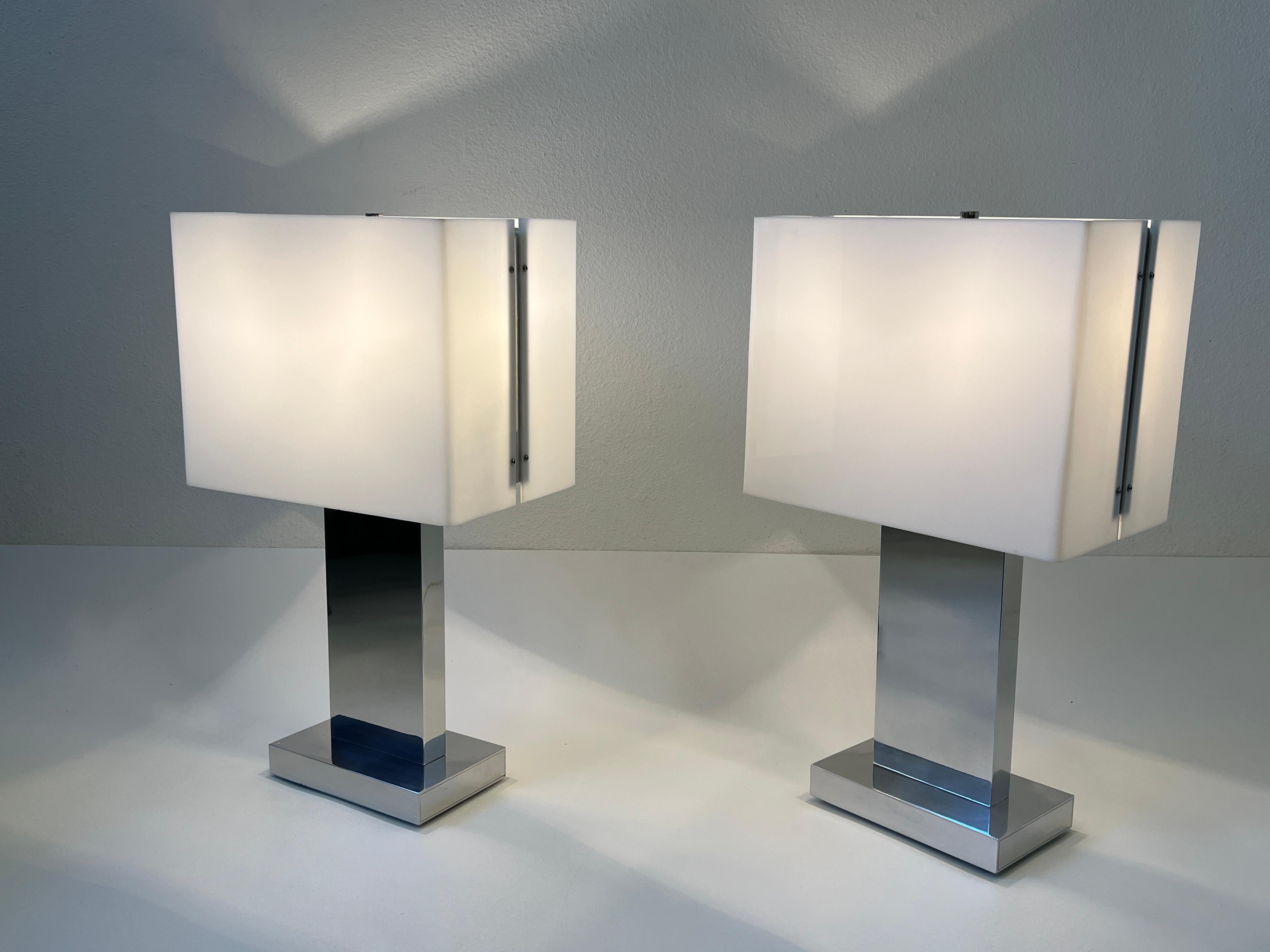 Polished Pair of Polish Aluminum and White Acrylic Table Lamps by Paul Mayen