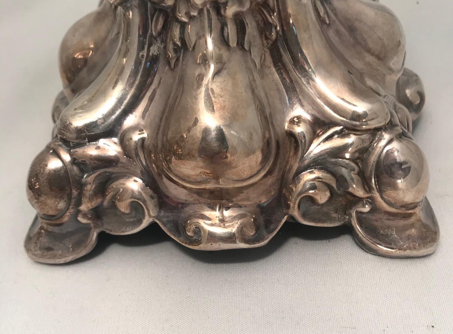 Paire de chandeliers de style baroque polonais en métal argenté  en vente 8
