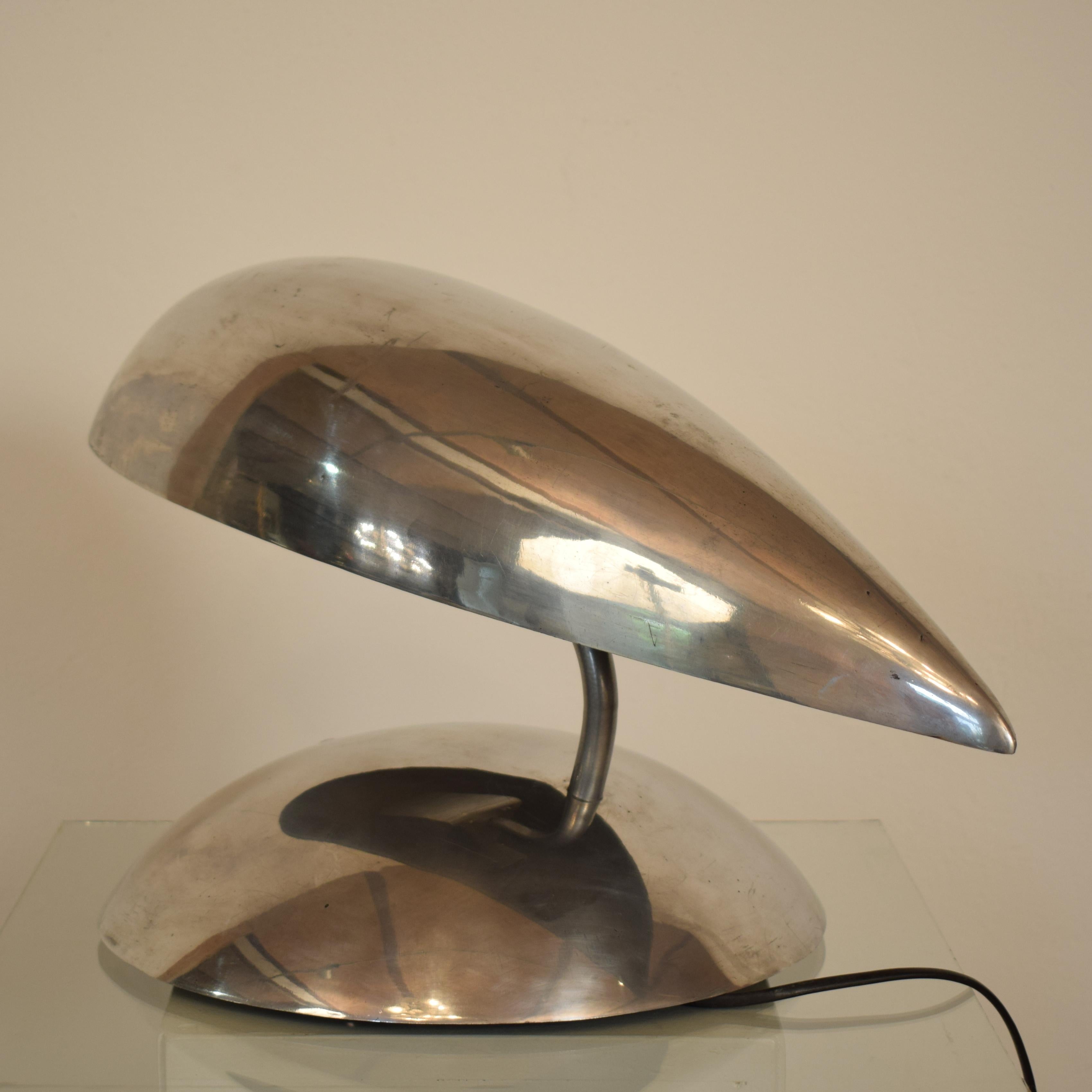 Paire de lampes de bureau en aluminium poli de l'ère spatiale/siècle médiévale des années 1980 en vente 11