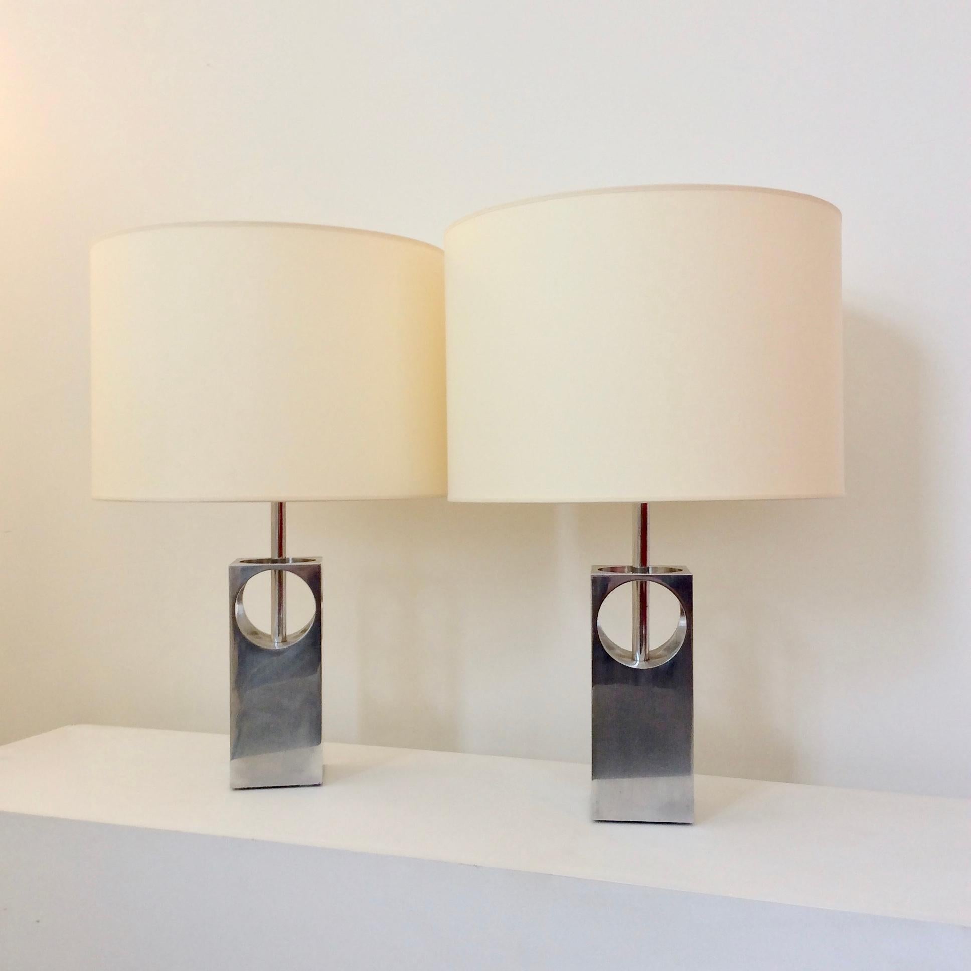Nice pair of table lamps, circa 1970, France.
Polished aluminium, new ivory fabric shade.
Dimensions: 48 cm height, 32 cm diameter.
Good condition.
We ship worldwide.
All purchases are covered by our Buyer Protection Guarantee.
This item can be