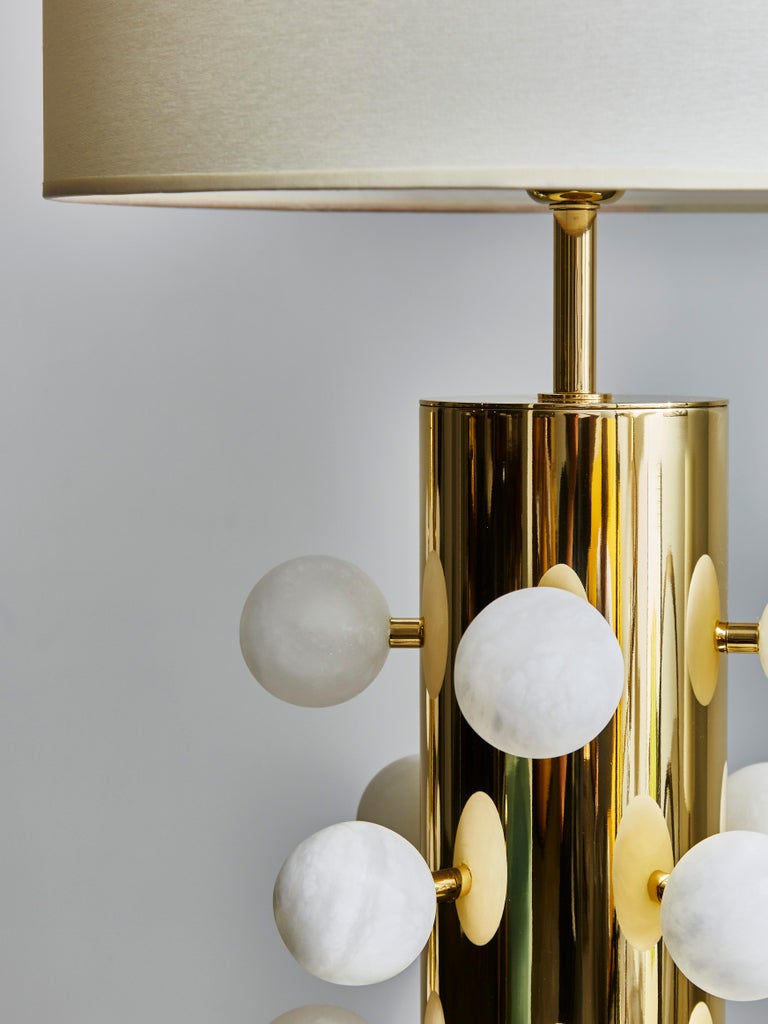 Modern Pair of Polished Brass Table Lamps with Alabaster Spheres For Sale