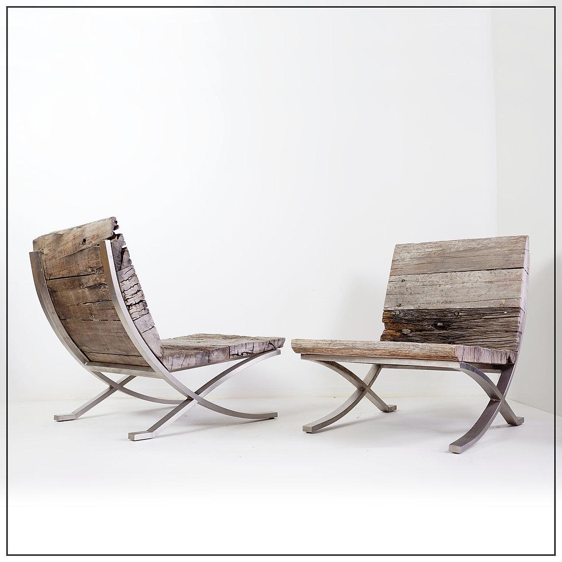 Pareja de tumbonas Brutalistas de Cromo Pulido y Madera
tumbonas - Pareja
Medidas : 60cmx85cm H:75cm HS:33cm 
Materiales : Cromo Pulido - Madera 