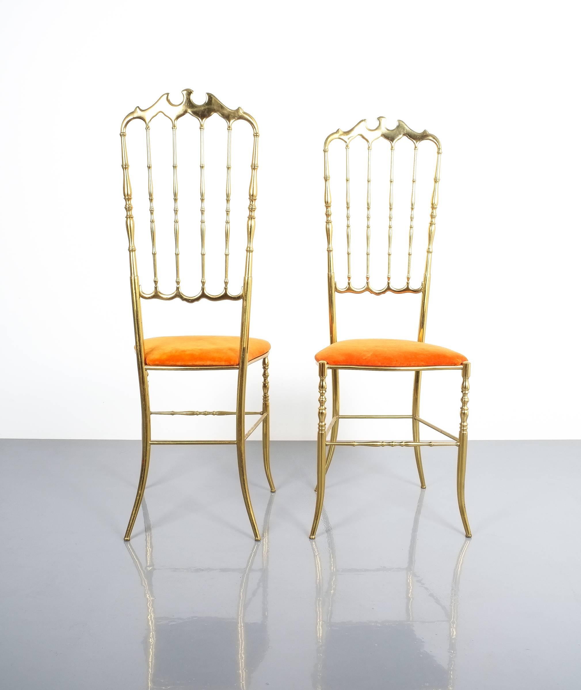 Italian Pair of Polished High Back Brass Chairs by Chiavari, Italy, 1950