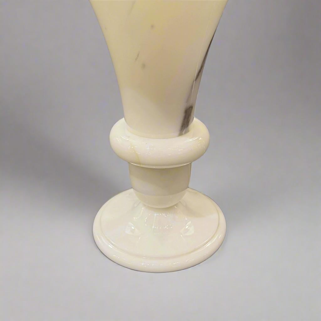 Modern Pair of Polished Marble Table Lamps For Sale