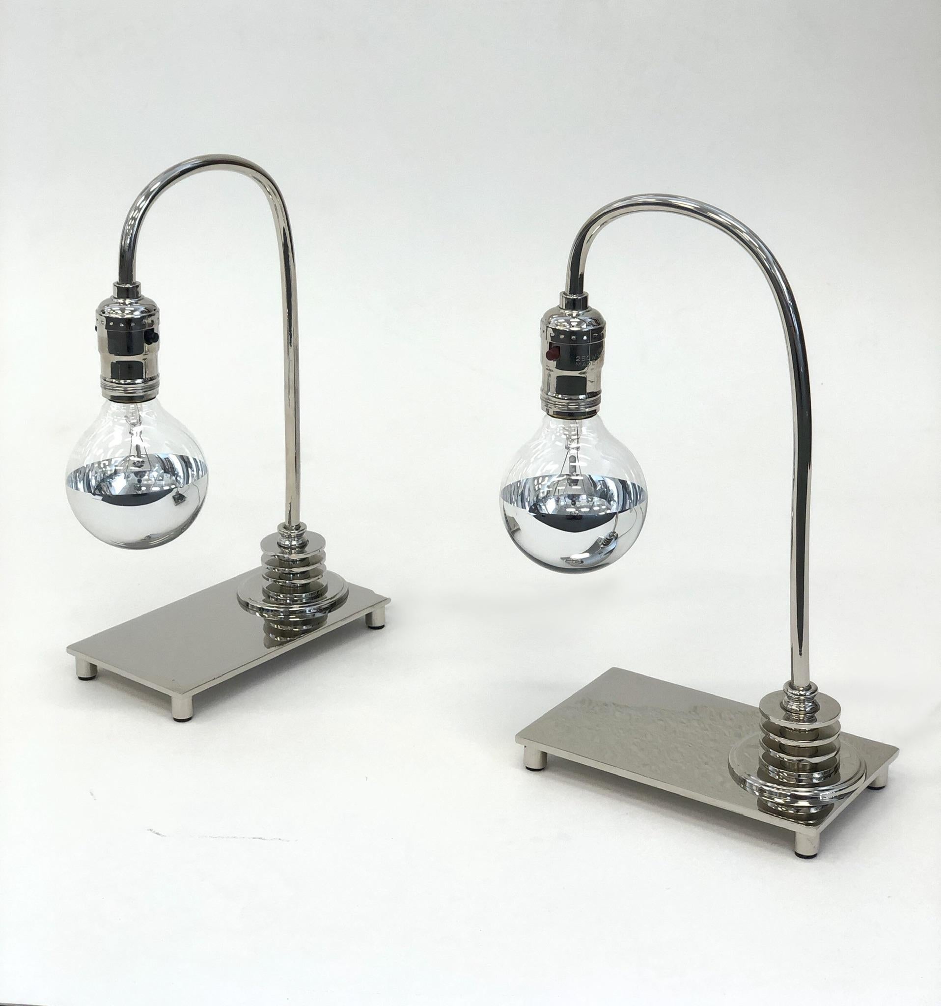 Pair of Polished Nickel Art Deco Table Lamps In Excellent Condition For Sale In Palm Springs, CA