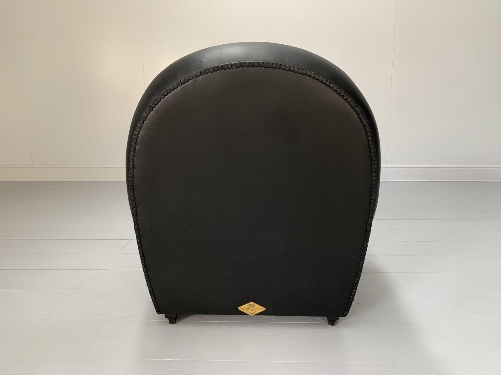 Pair of Poltrona Frau “Vanity Fair” Armchairs – In “Pelle Frau” Black Leather For Sale 5