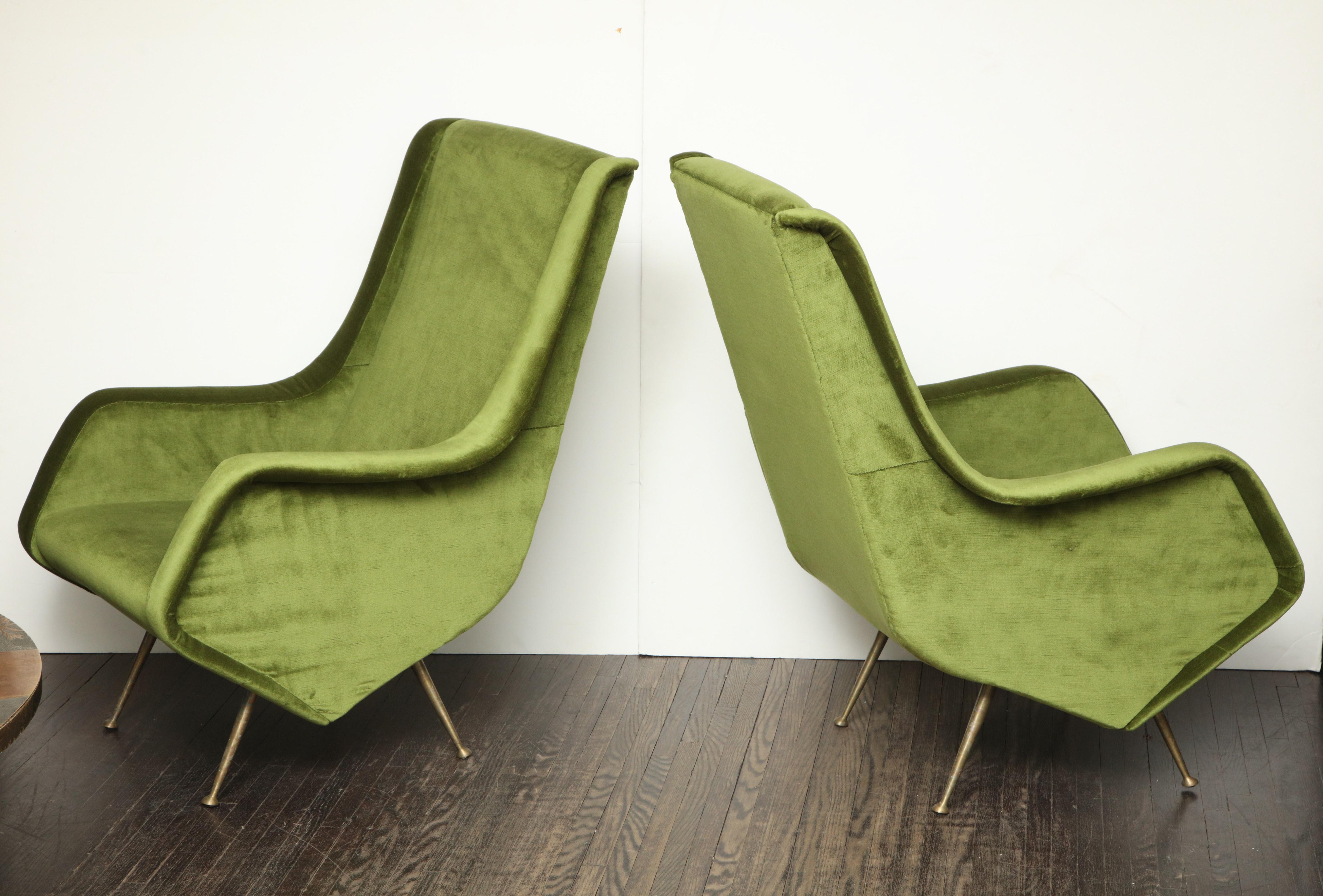 Pair of Marco Zanuso armchair in green velvet

COM upholstery option available.