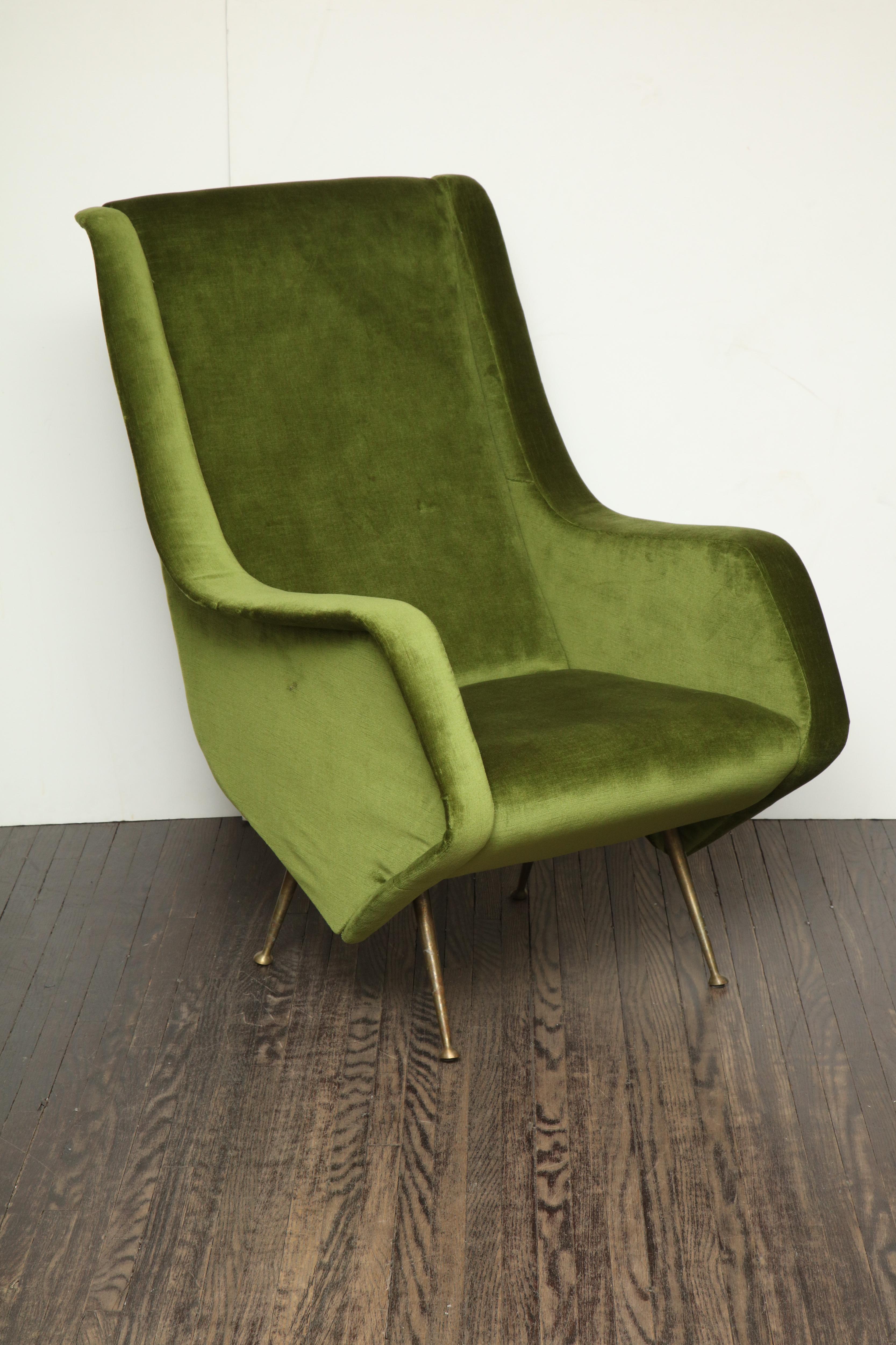 Mid-Century Modern Pair of Poltrone Aldo Morbelli Armchair in Green Velvet