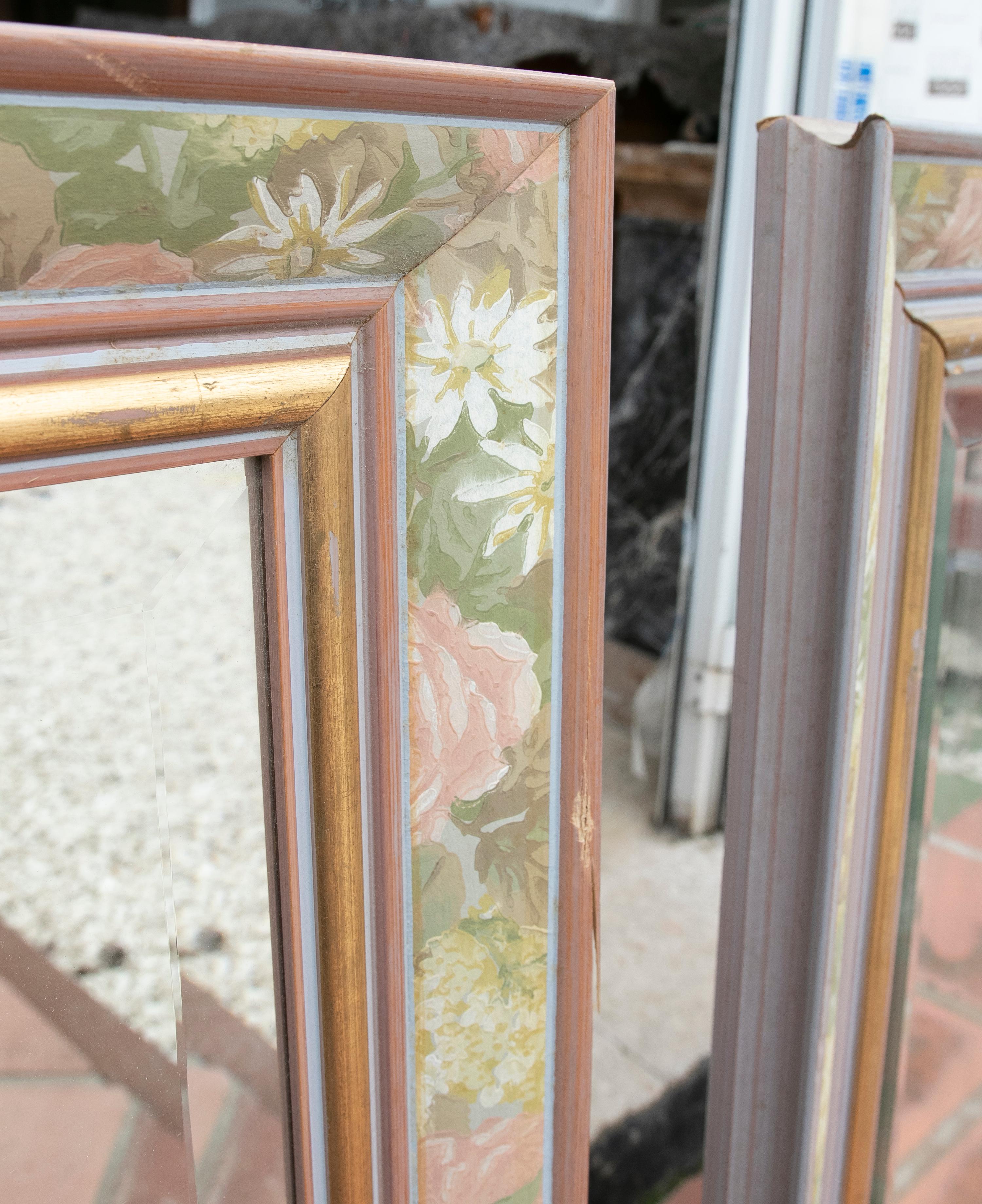 Pair of Polychrome Wooden Mirrors with Flower Scenes  For Sale 10