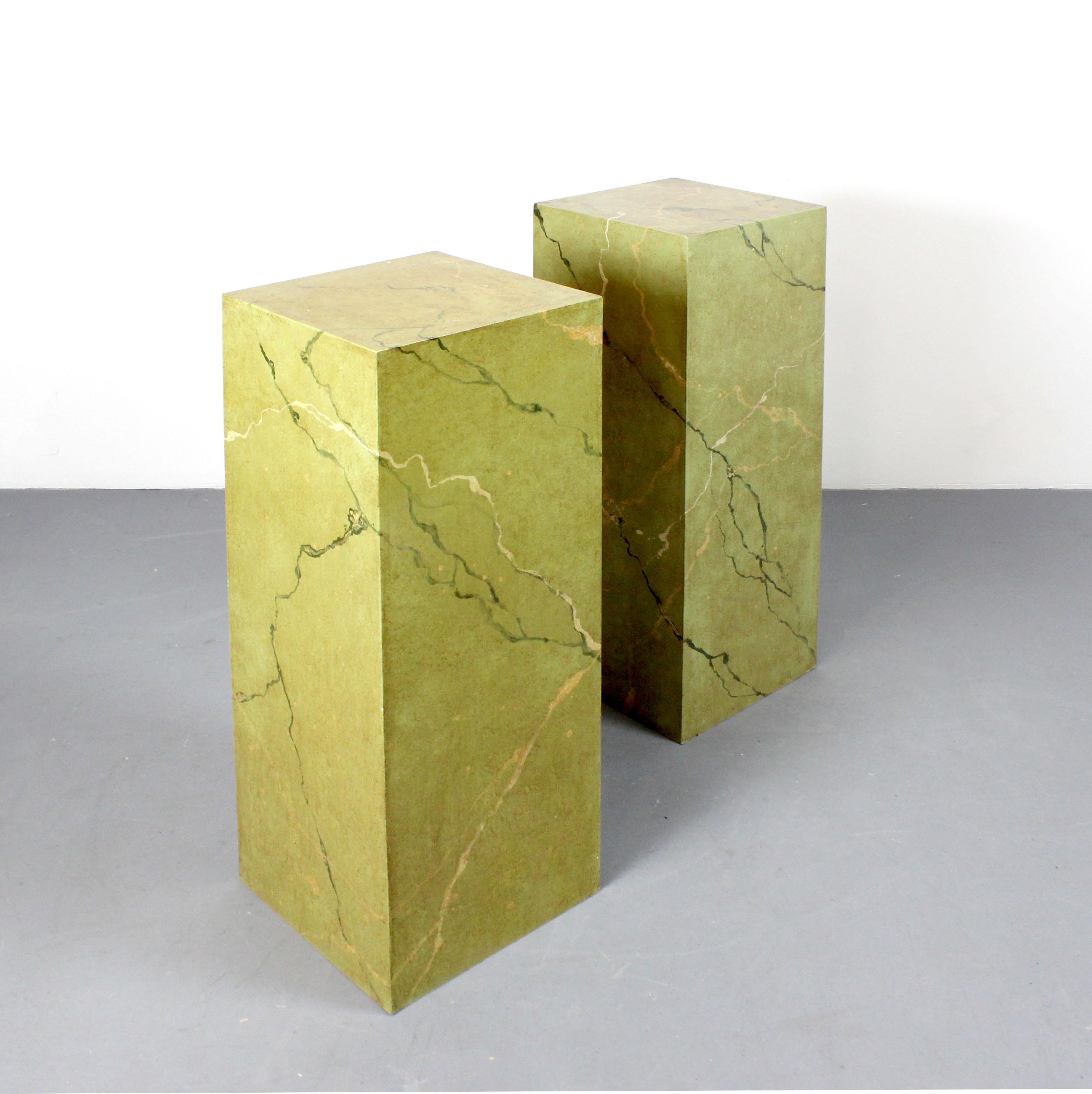 Pair of polychrome wooden pedestals imitating green veined marble - Spain - 20th century