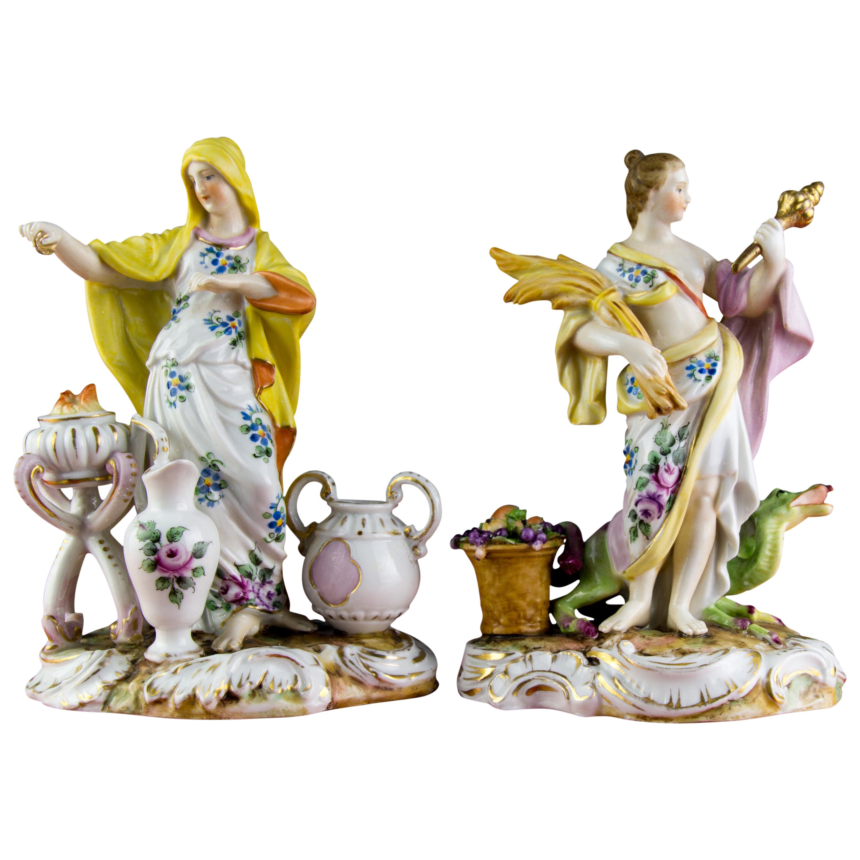 Allegorische Porzellanfiguren aus Porzellan von Aelteste Volkstedter Pozellanfabrik, Paar im Angebot