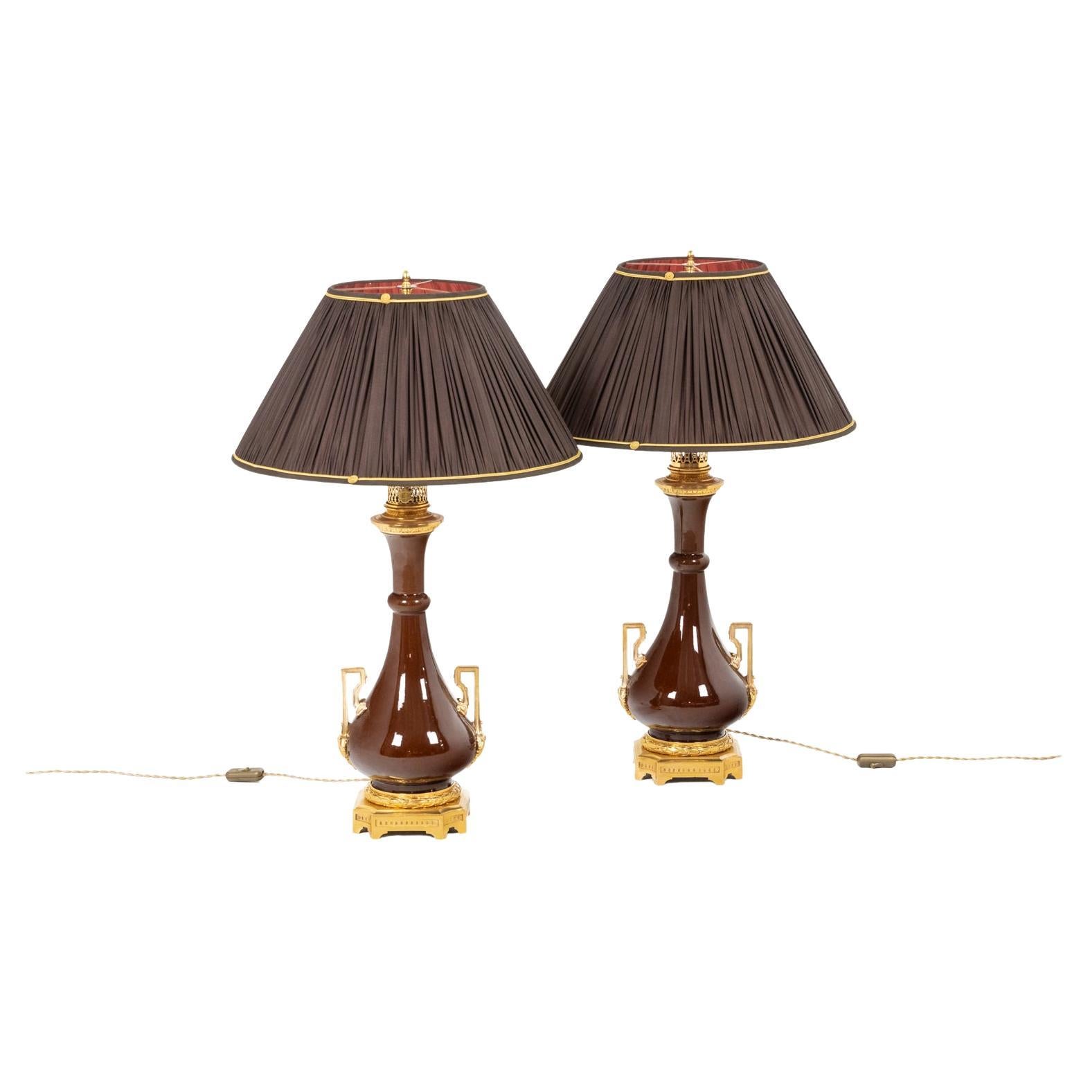 Pair of porcelain and gilt bronze lamps, circa 1880 For Sale