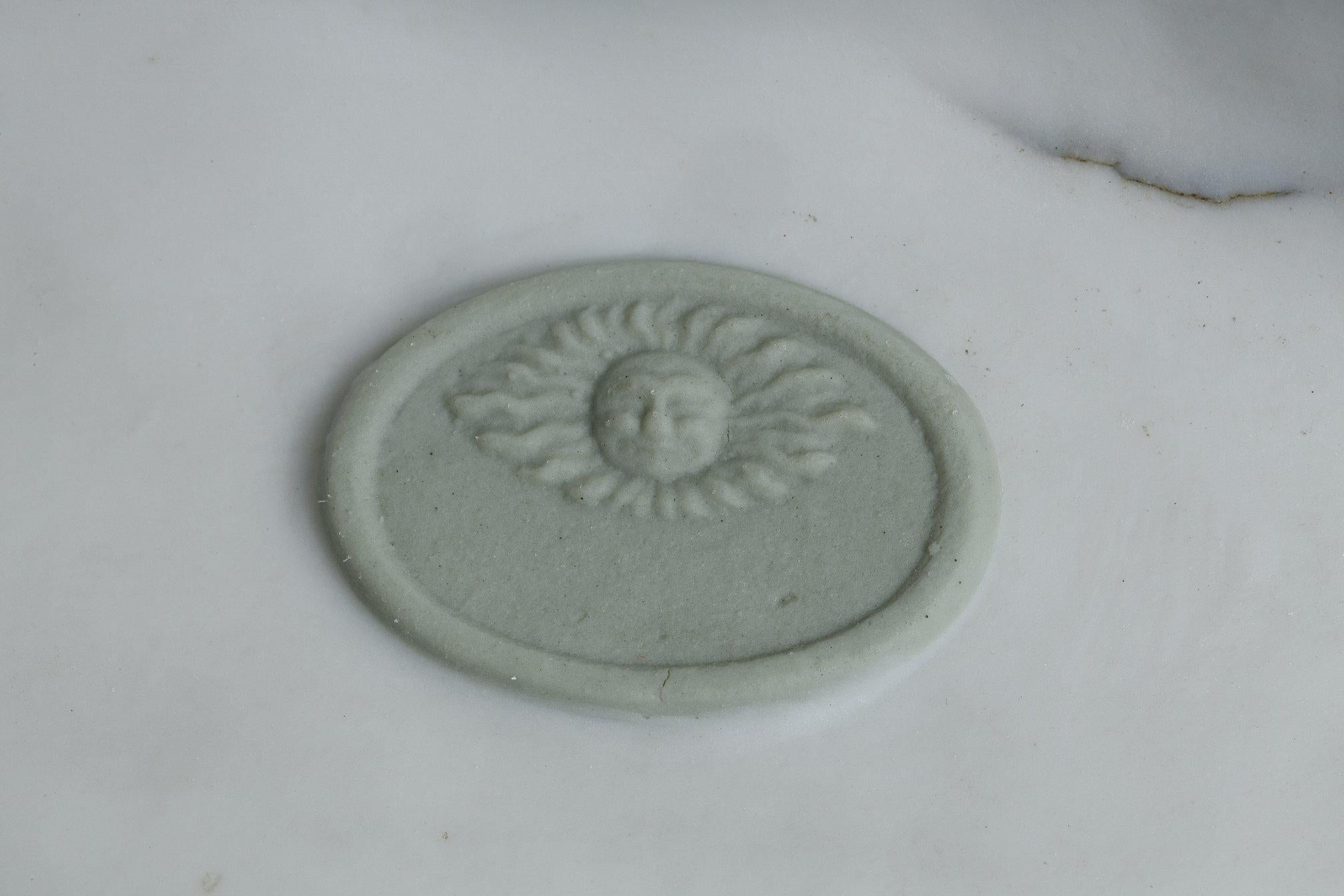 Coppia di sculture in biscuit di porcellana, dopo Carrier-Belleuse in vendita 7