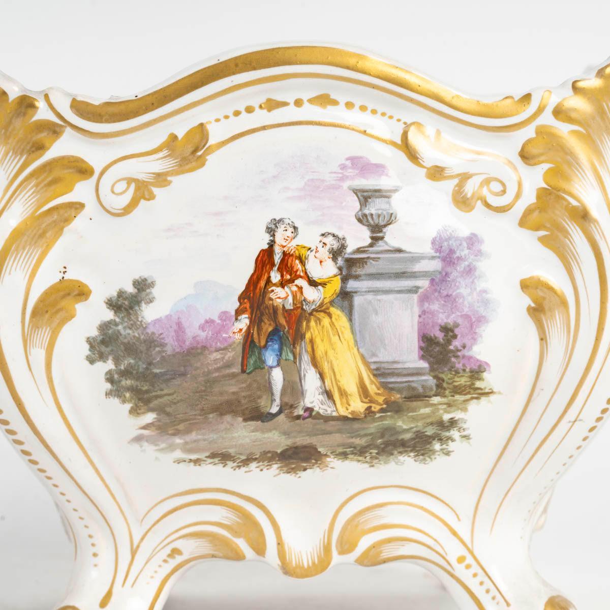 Francese Coppia di bouquetières in porcellana, XIX secolo, periodo Napoleone III. in vendita