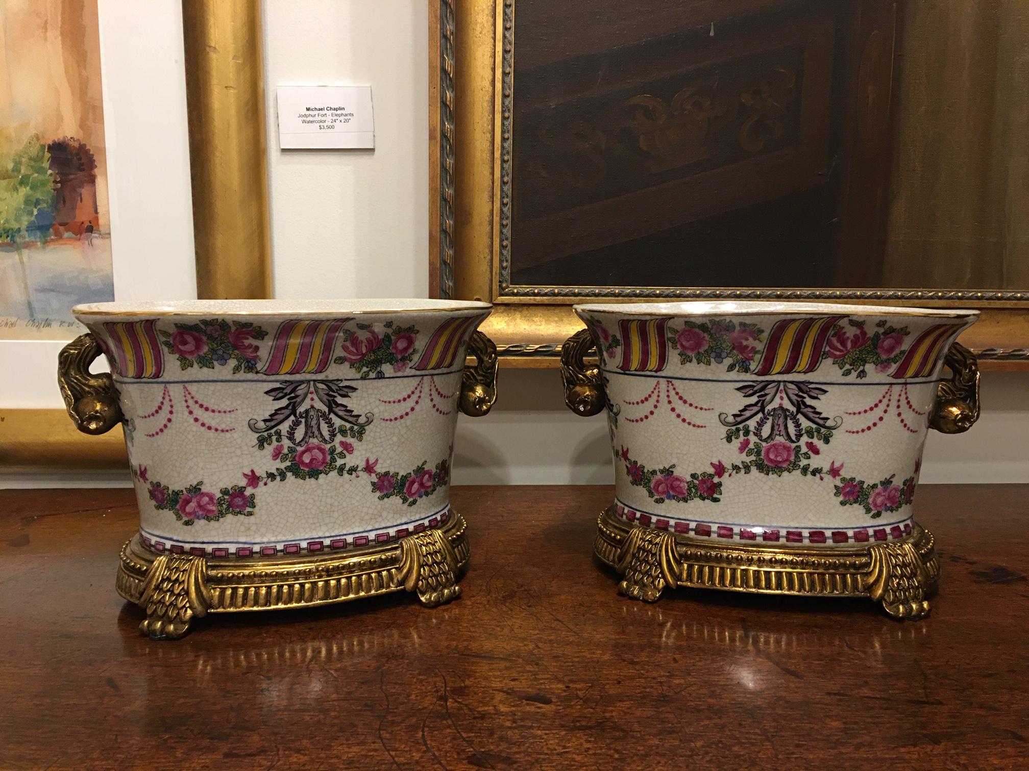 American Pair of Porcelain Cache Pots or Jardinières with a Floral Motif, 20th Century