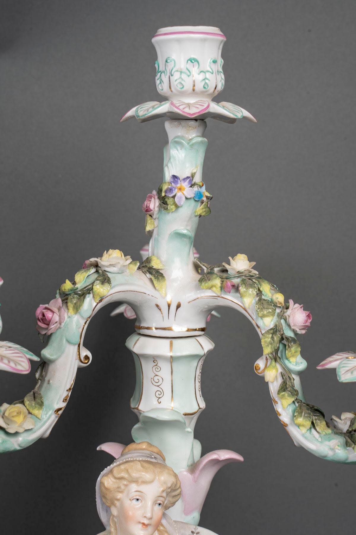 Pair of Porcelain Candelabra, Late 19th Century, Napoleon III Period. In Good Condition For Sale In Saint-Ouen, FR