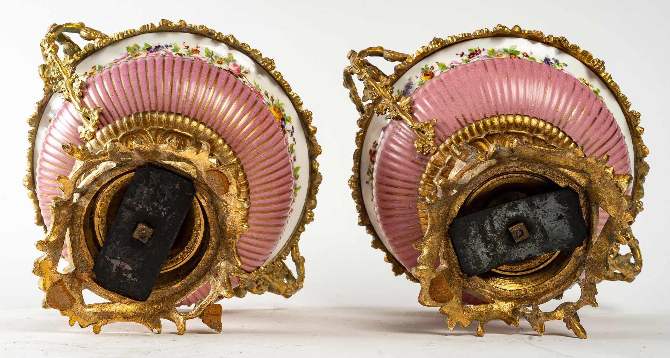19th Century Pair of Porcelain Cups of Sevres