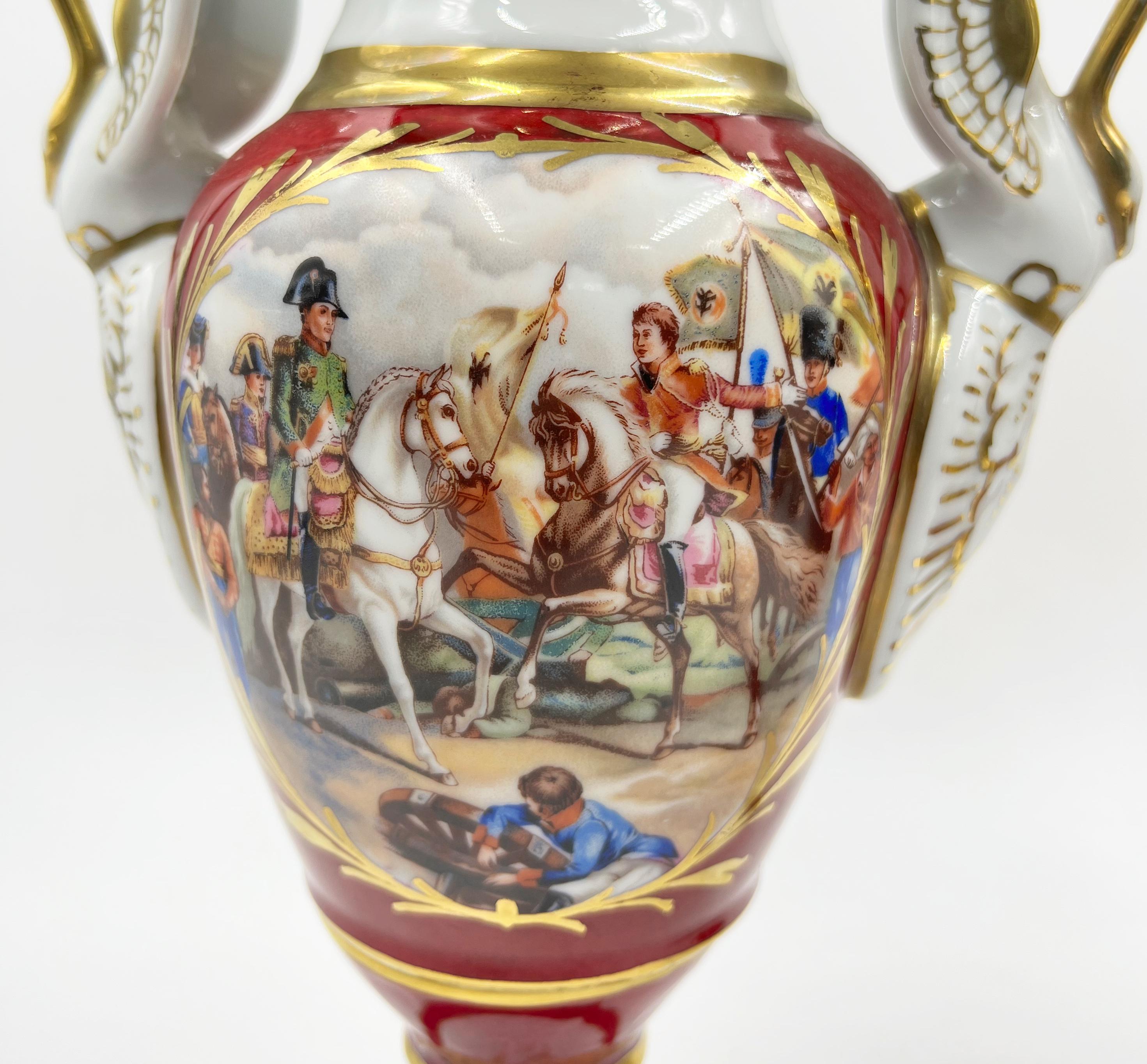 Paire de vases en porcelaine de style Empire marqus Paris en vente 1