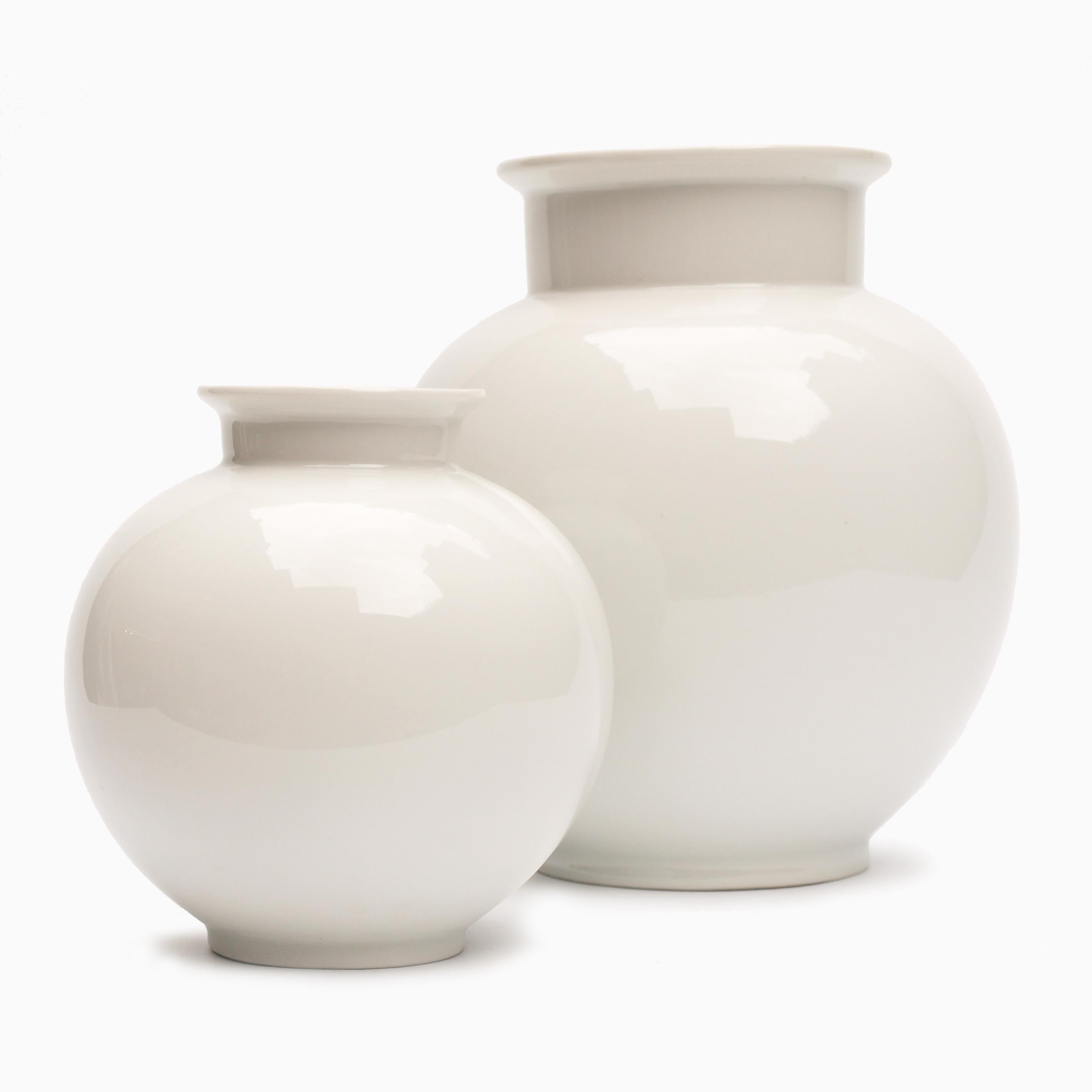 Pair of Porcelain Flower Vases by Thomas 10