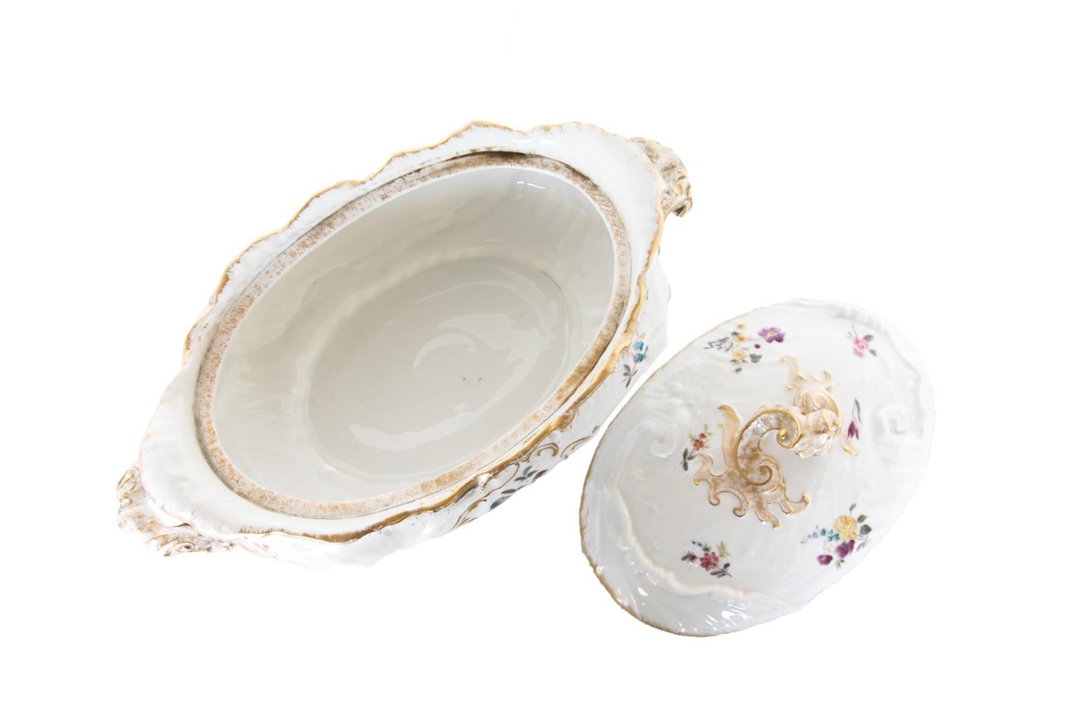 Pair of Porcelain Limoges Tureens For Sale 9