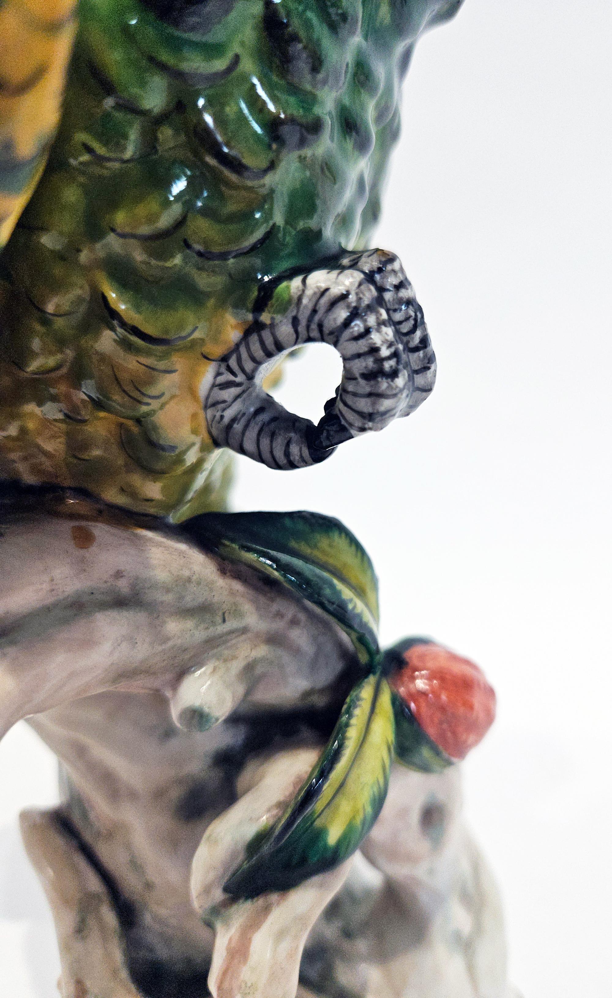 Pareja de loros / cacatúas de porcelana, estilo Meissen, Alemania, c. 1920 en venta 5