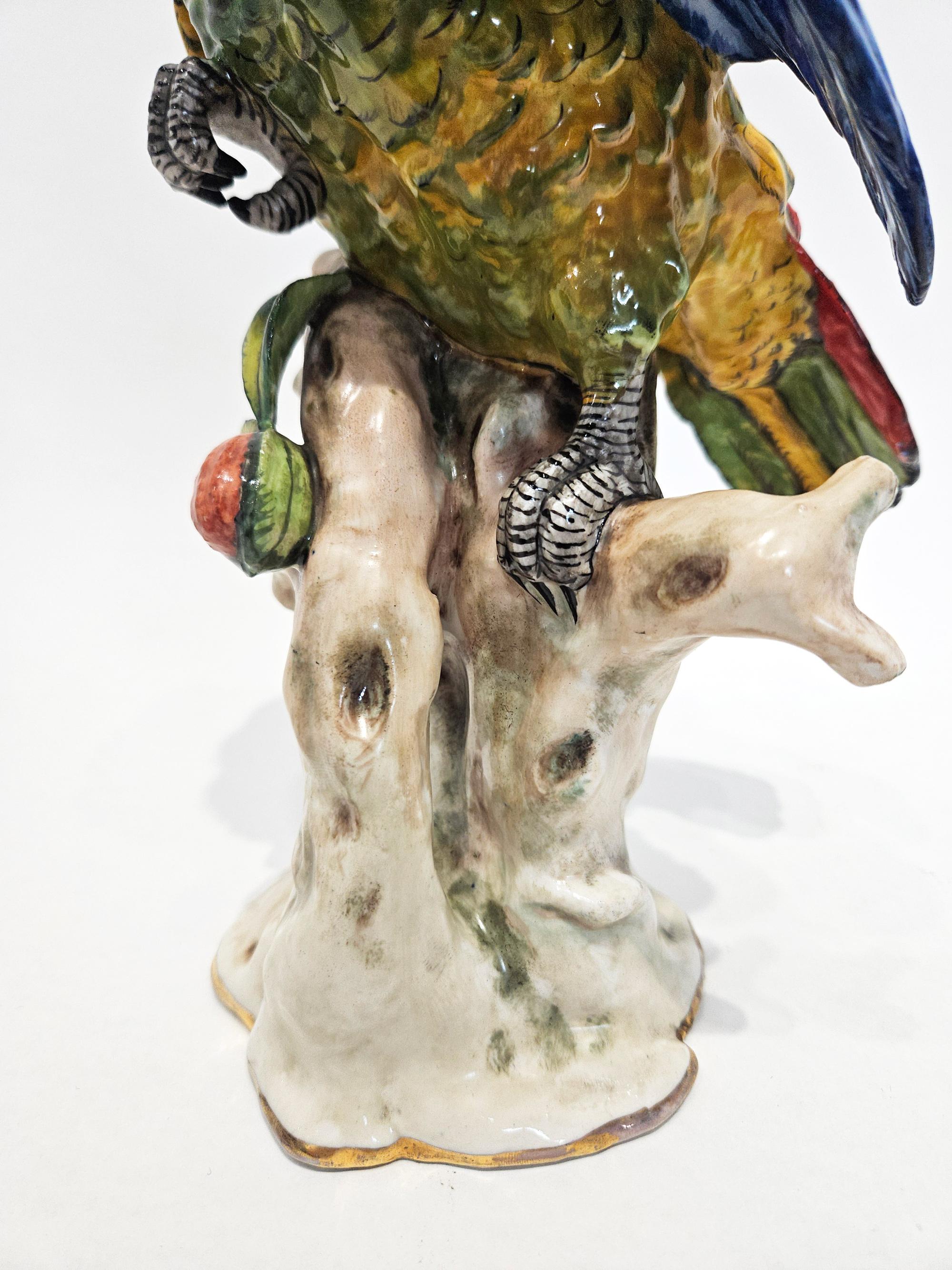 Pareja de loros / cacatúas de porcelana, estilo Meissen, Alemania, c. 1920 en venta 8