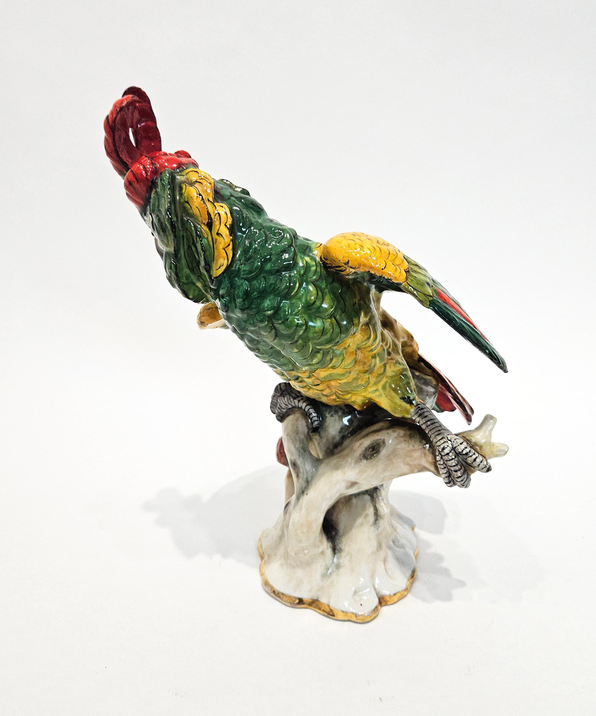 Pareja de loros / cacatúas de porcelana, estilo Meissen, Alemania, c. 1920 en venta 1