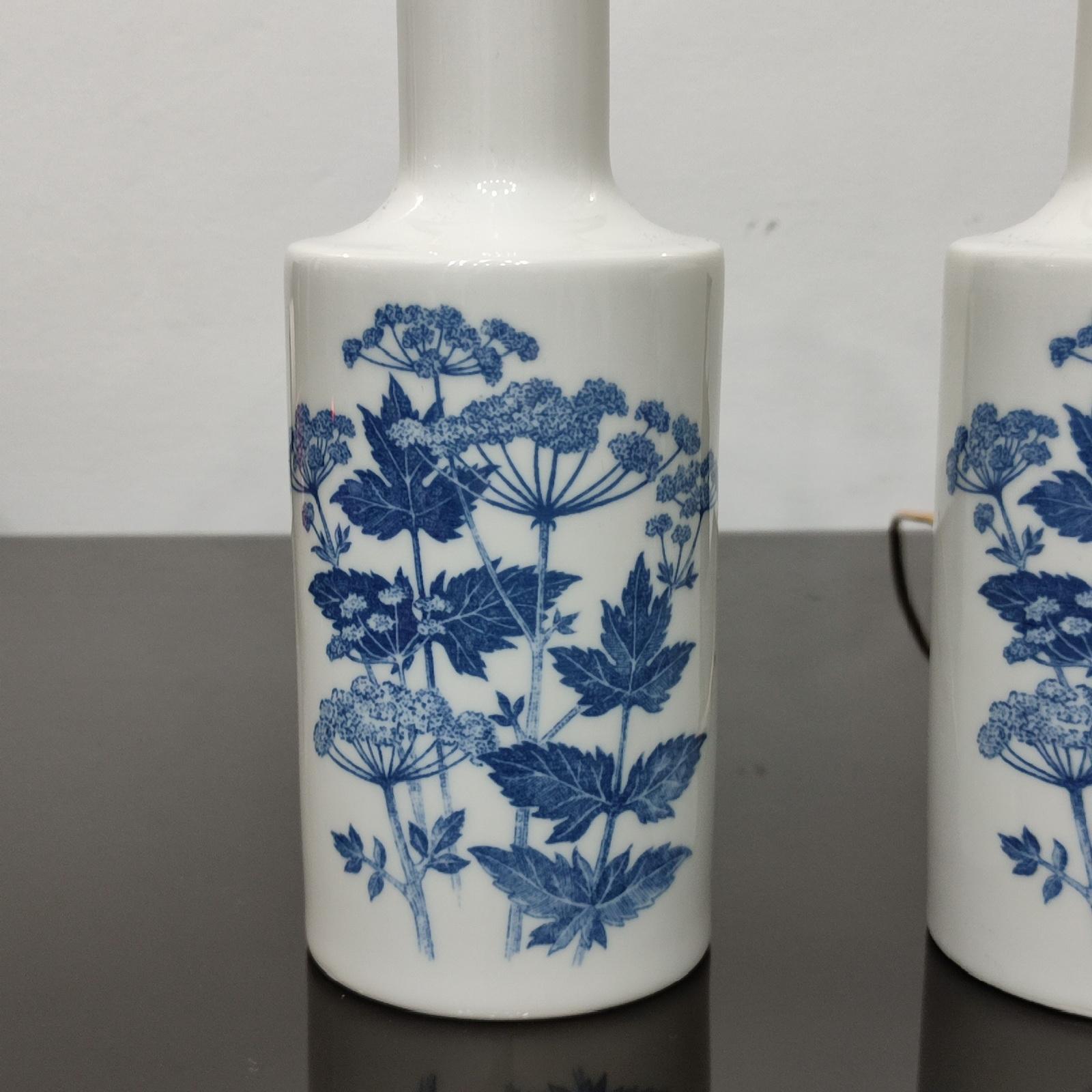 Paire de lampes de table en porcelaine par Fog and Morup pour Royal Copenhagen, Danemark années 1960 Excellent état - En vente à Bochum, NRW