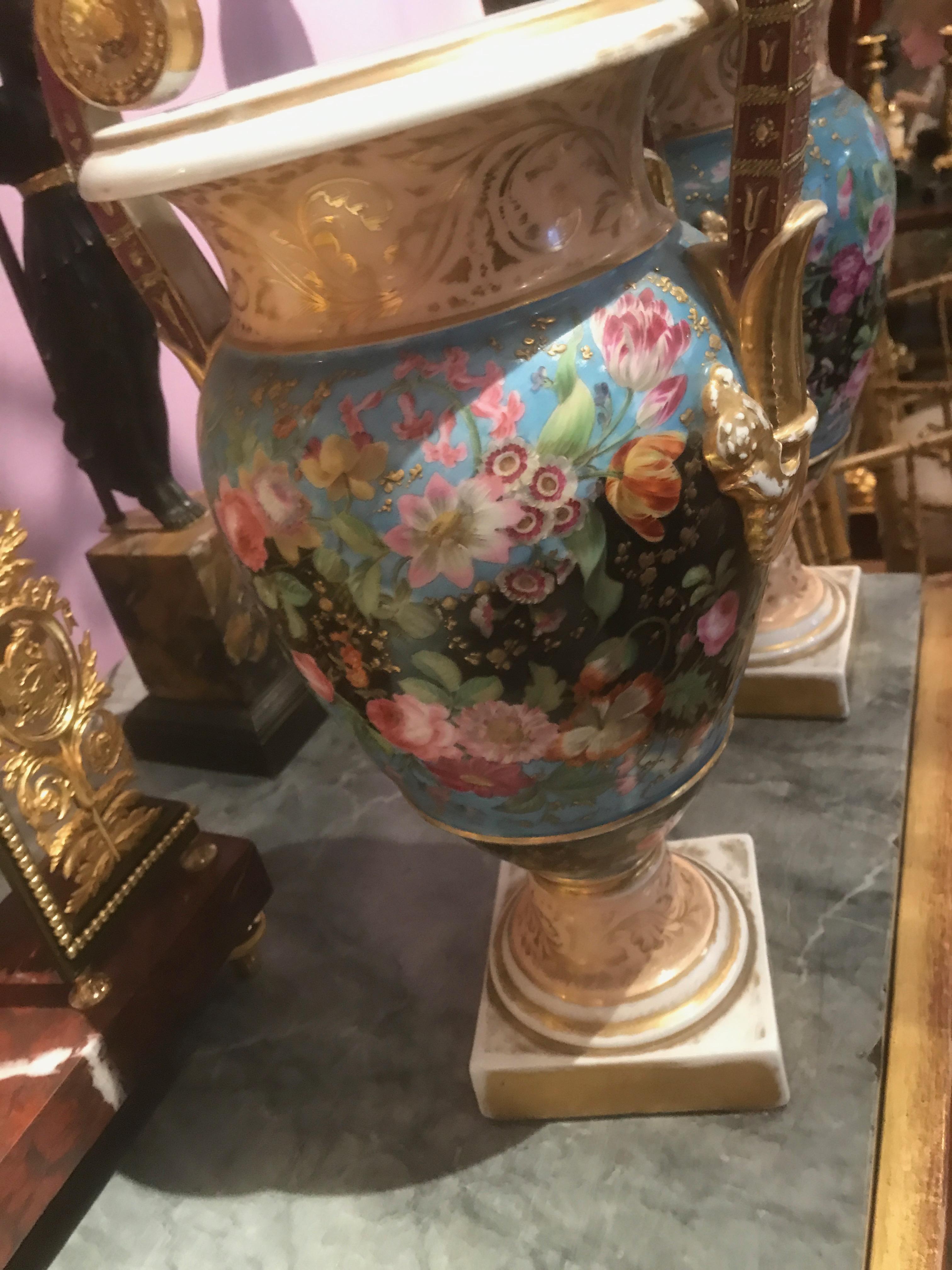 19th Century Pair of Porcelain Urns, Empire circa 1800 For Sale