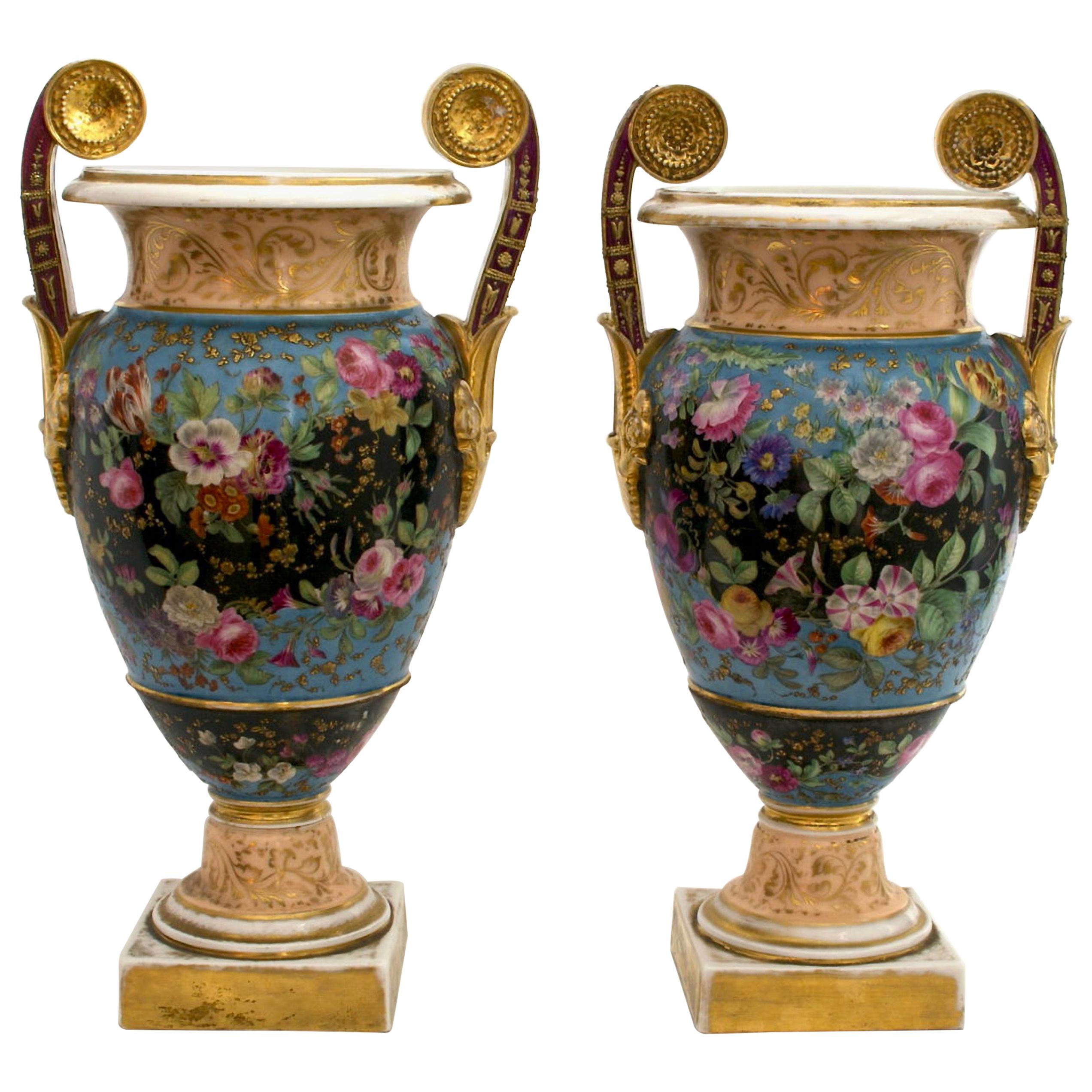 Pair of Porcelain Urns, Empire circa 1800 For Sale