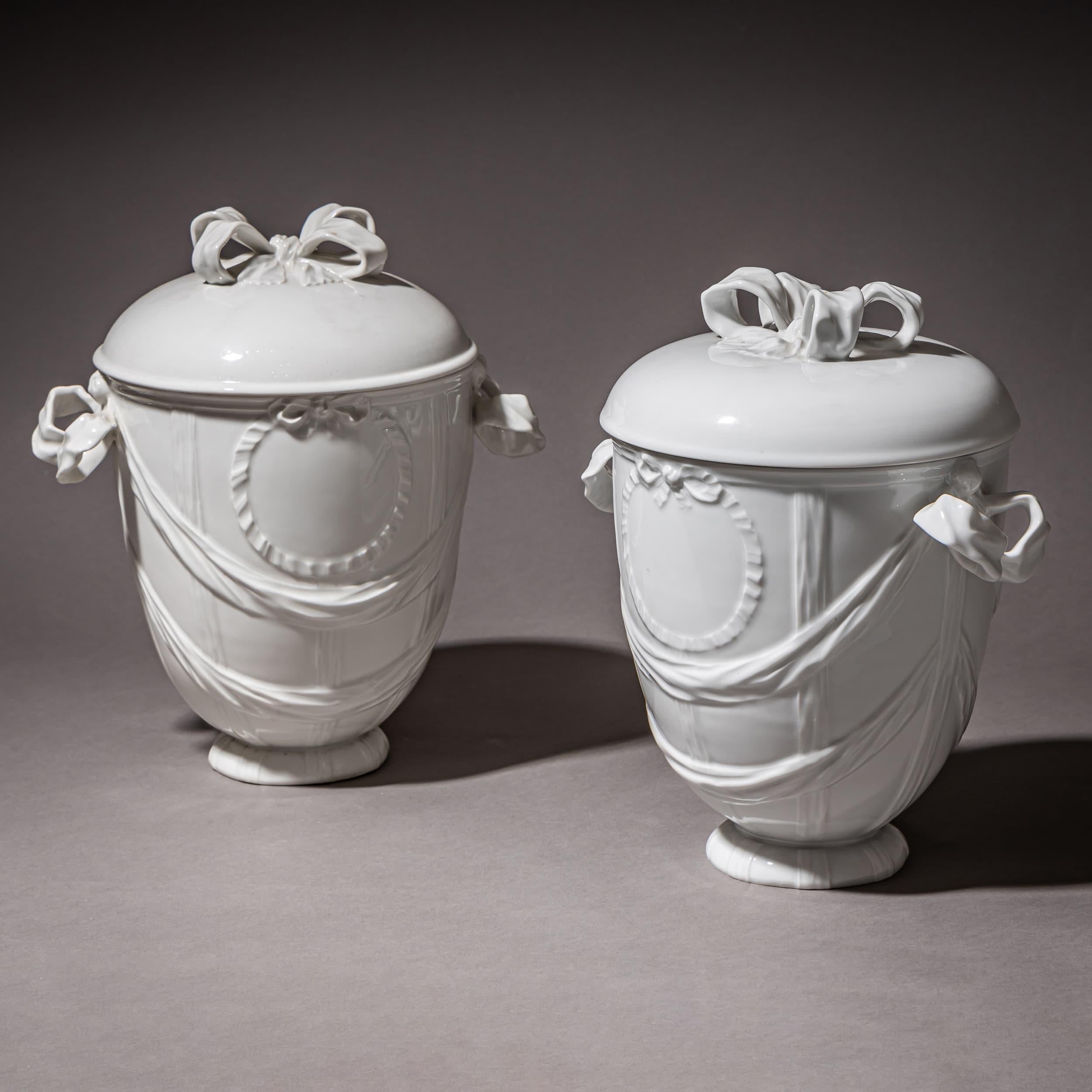 Pair of Porcelain Urns, KPM Berlin, 1990s For Sale 4