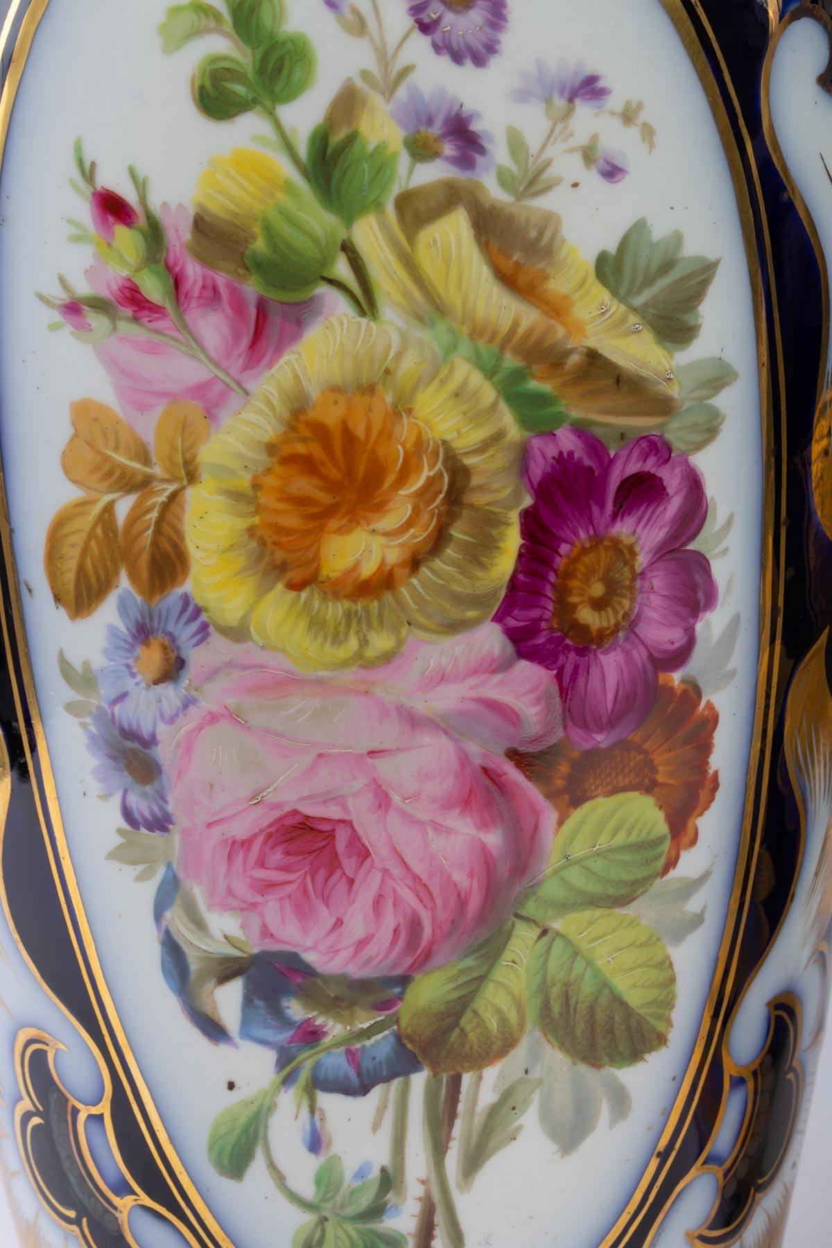 Pair of Porcelain Vases from Paris, 19th Century, Napoleon III  3