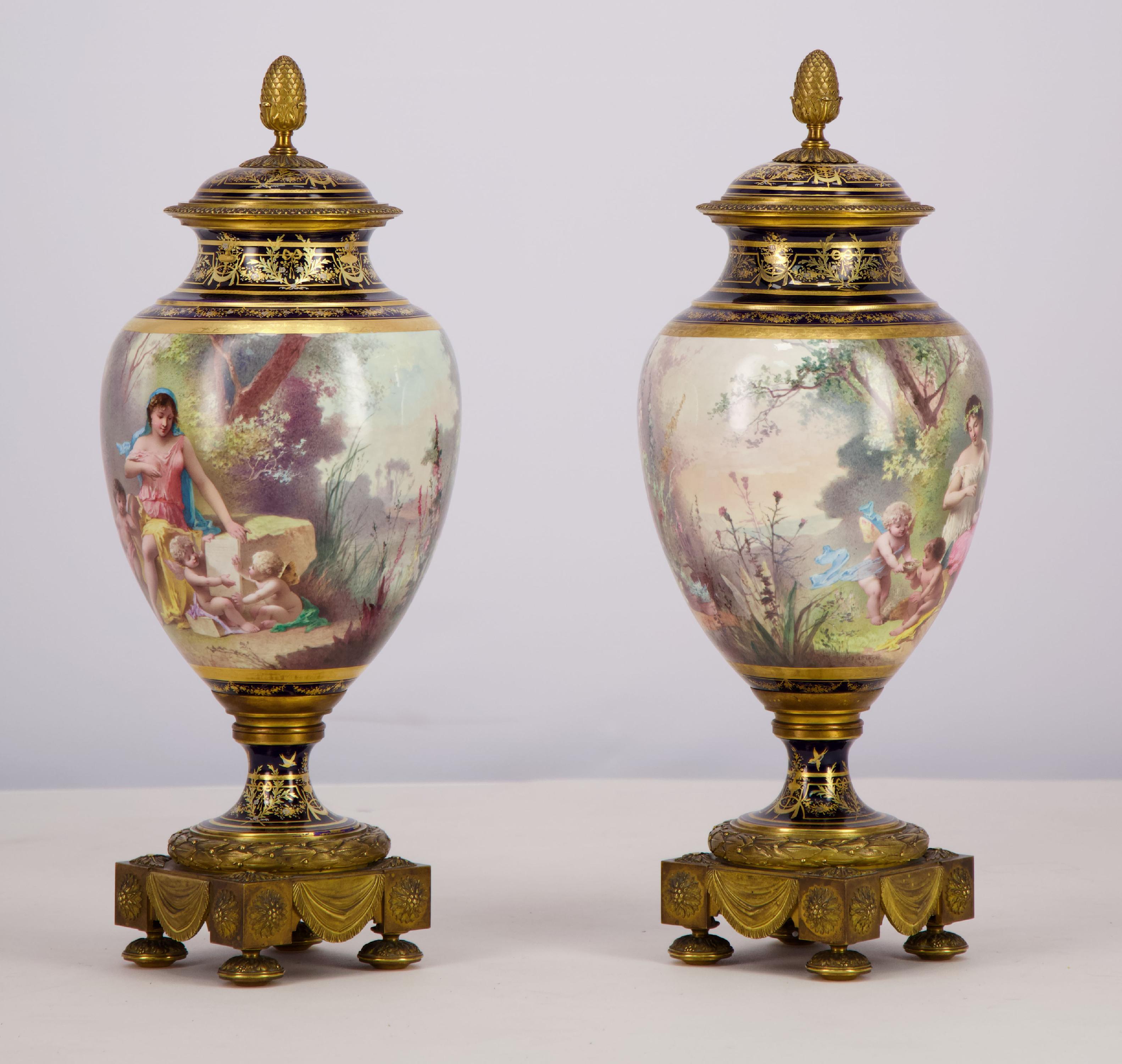 Pair of porcelain vases mounted in gilt bronze, circa 1890 For Sale 2