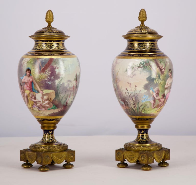 Pair of porcelain vases mounted in gilt bronze, circa 1890 For Sale at ...