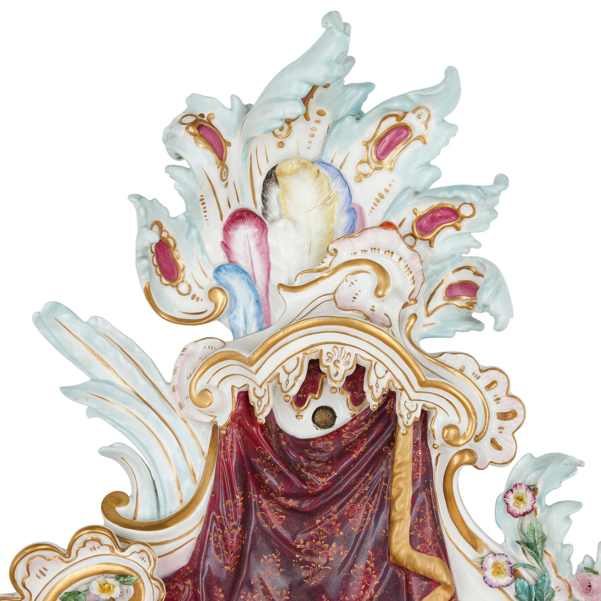 Porcelaine Paire d'appliques murales en porcelaine de Meissen en vente