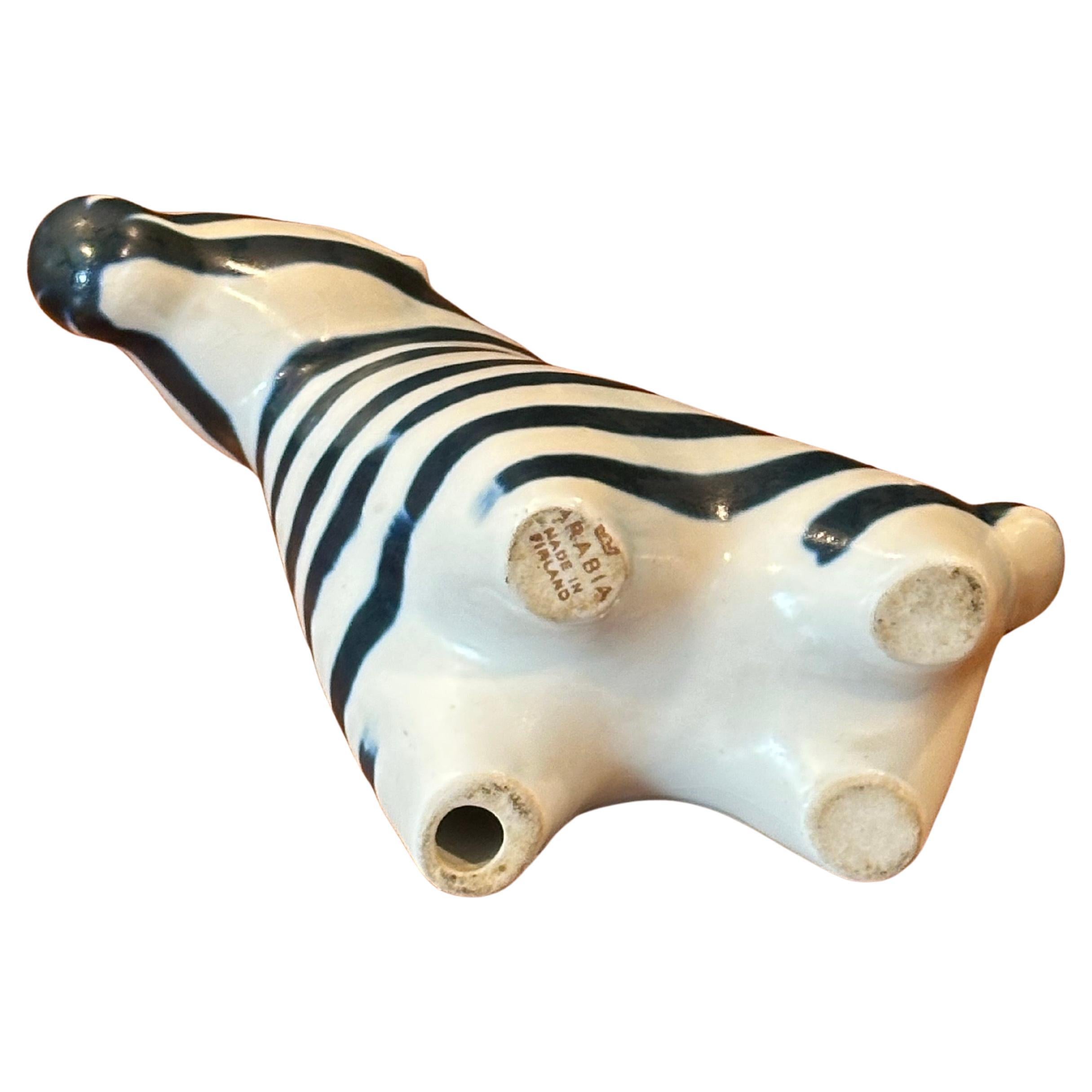 XX secolo Coppia di sculture di Zebra in porcellana di Taisto Kaassinenv per Arabia of Finland in vendita