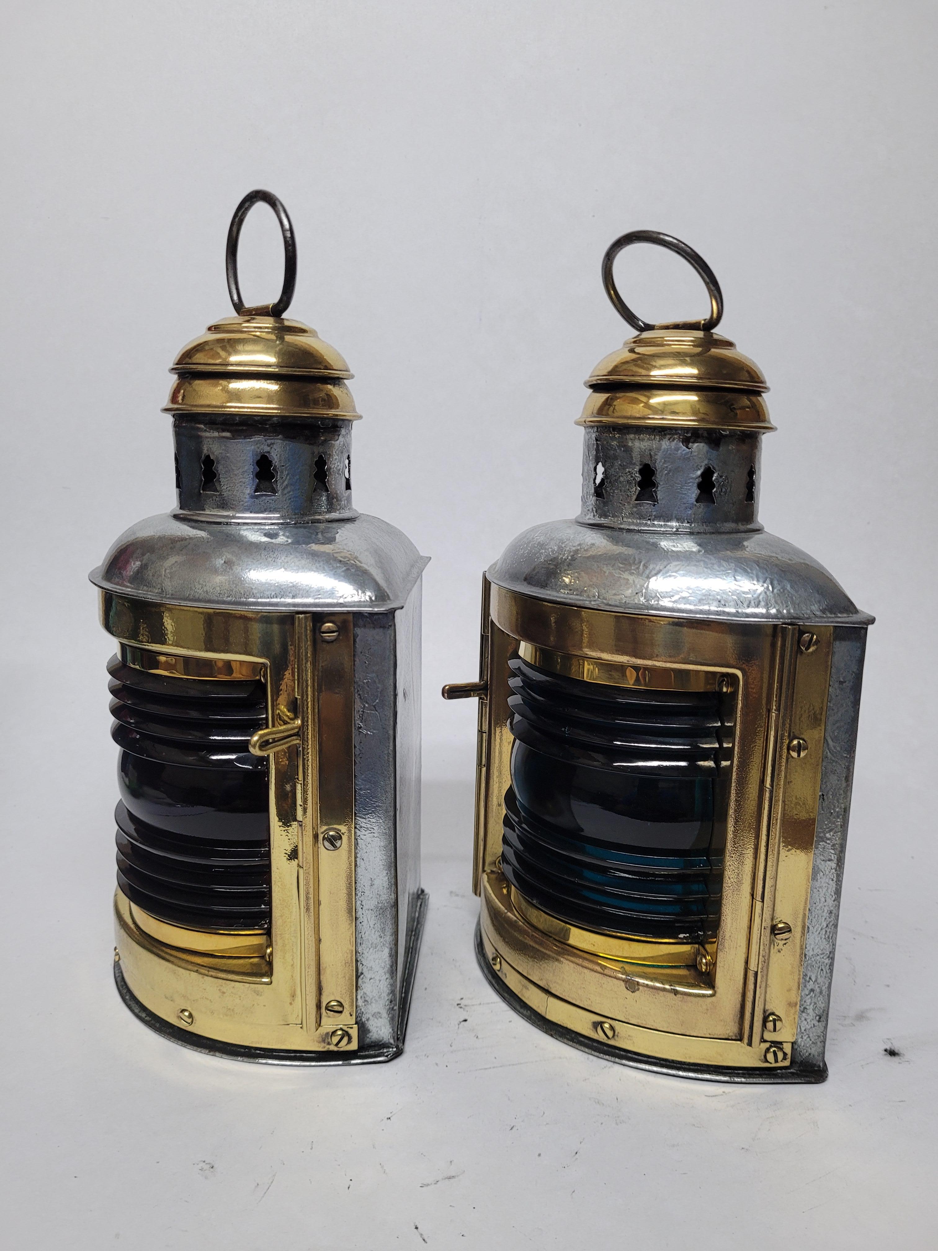 Pair of Port and Starboard Boat Lanterns For Sale 1