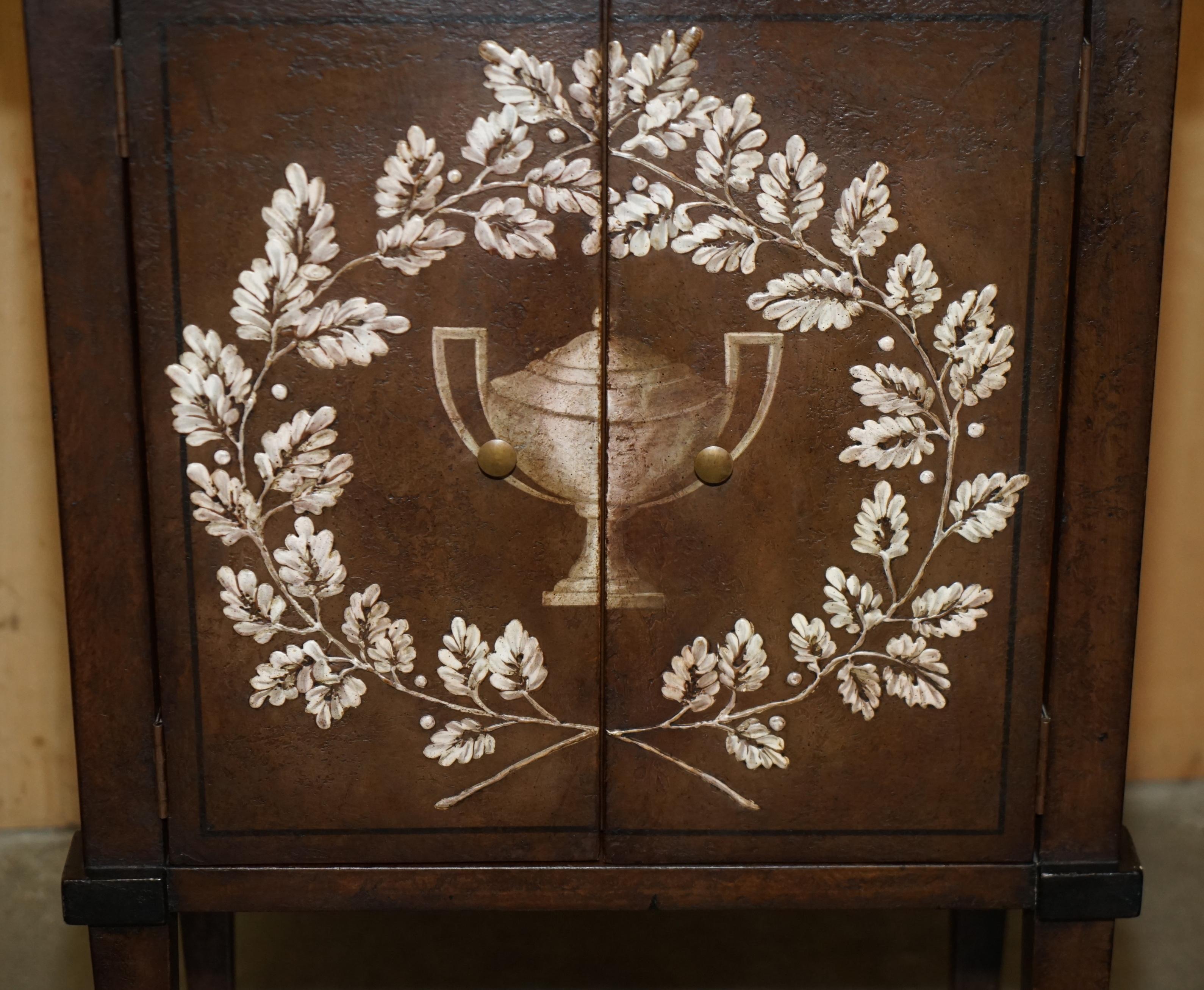 Pärchen PORTE ITALIA LOMBARDIA NiGHTSTÄNDE BETTSEITEN-SEITEN-ENDE-TISCHE (Holz) im Angebot