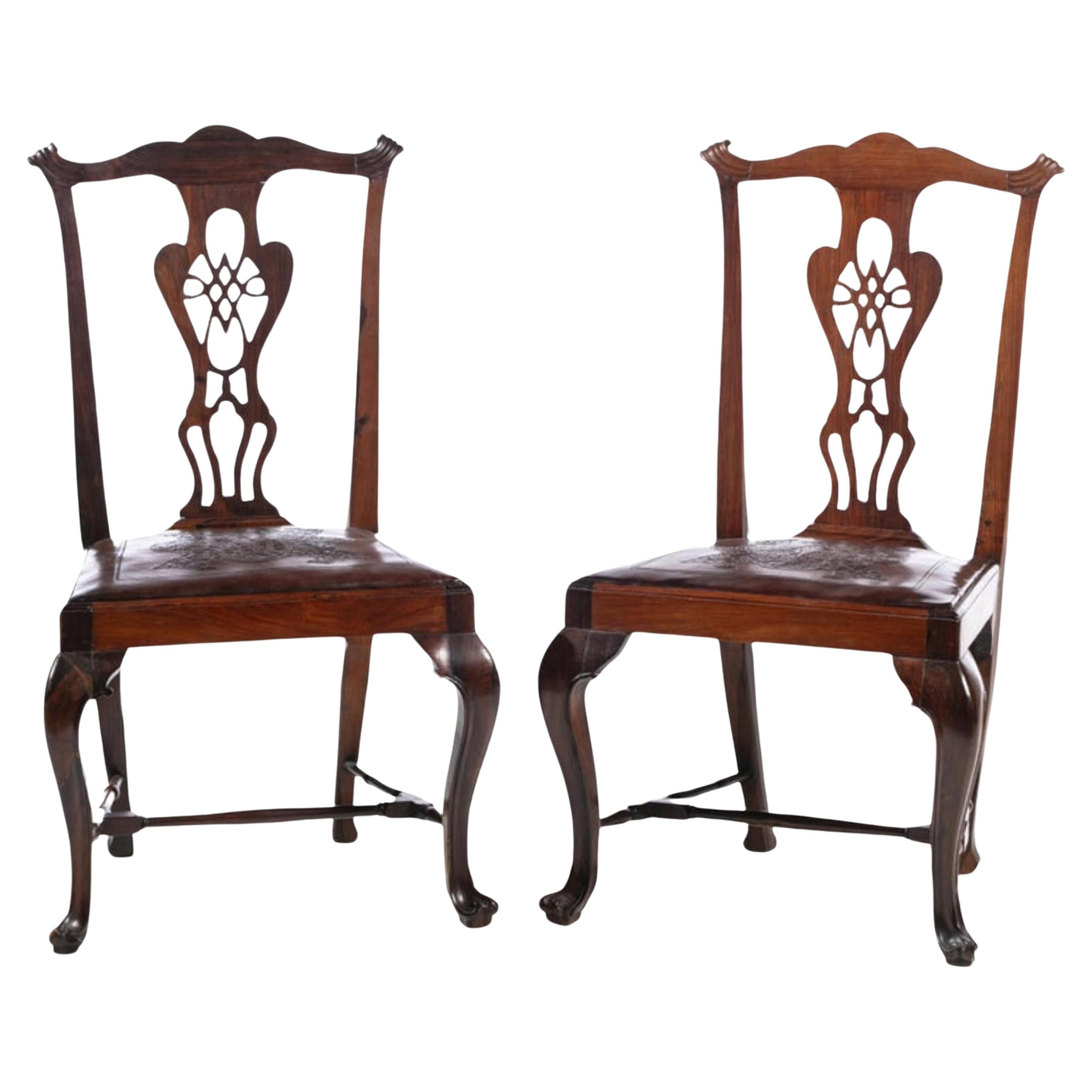 PAIR OF PORTUGUESE CHAIRS 18th Century For Sale