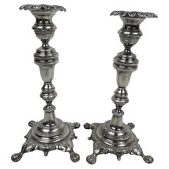 Paar portugiesische klassische Silber-Kerzenständer