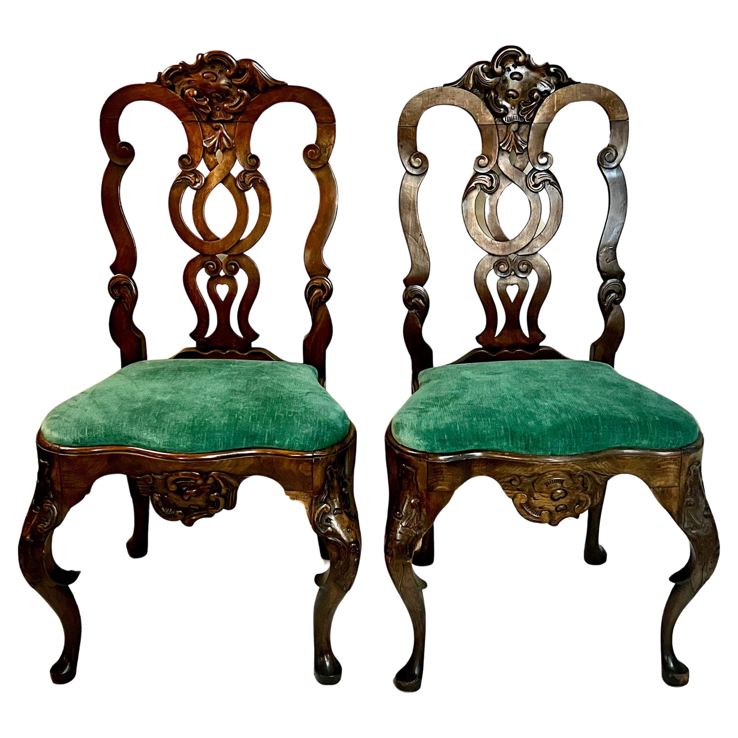 Paire de chaises d'appoint rococo portugaises