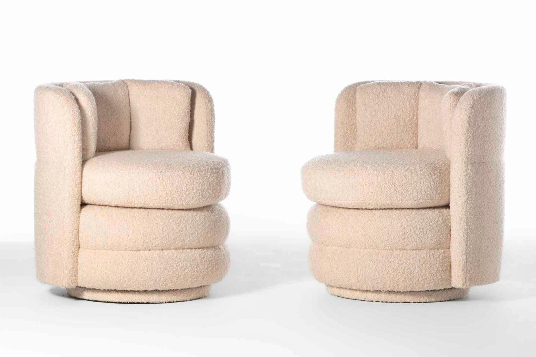 Post-Modern Pair of Post Modern Channeled Swivel Chairs in Blush Pink Bouclé For Sale