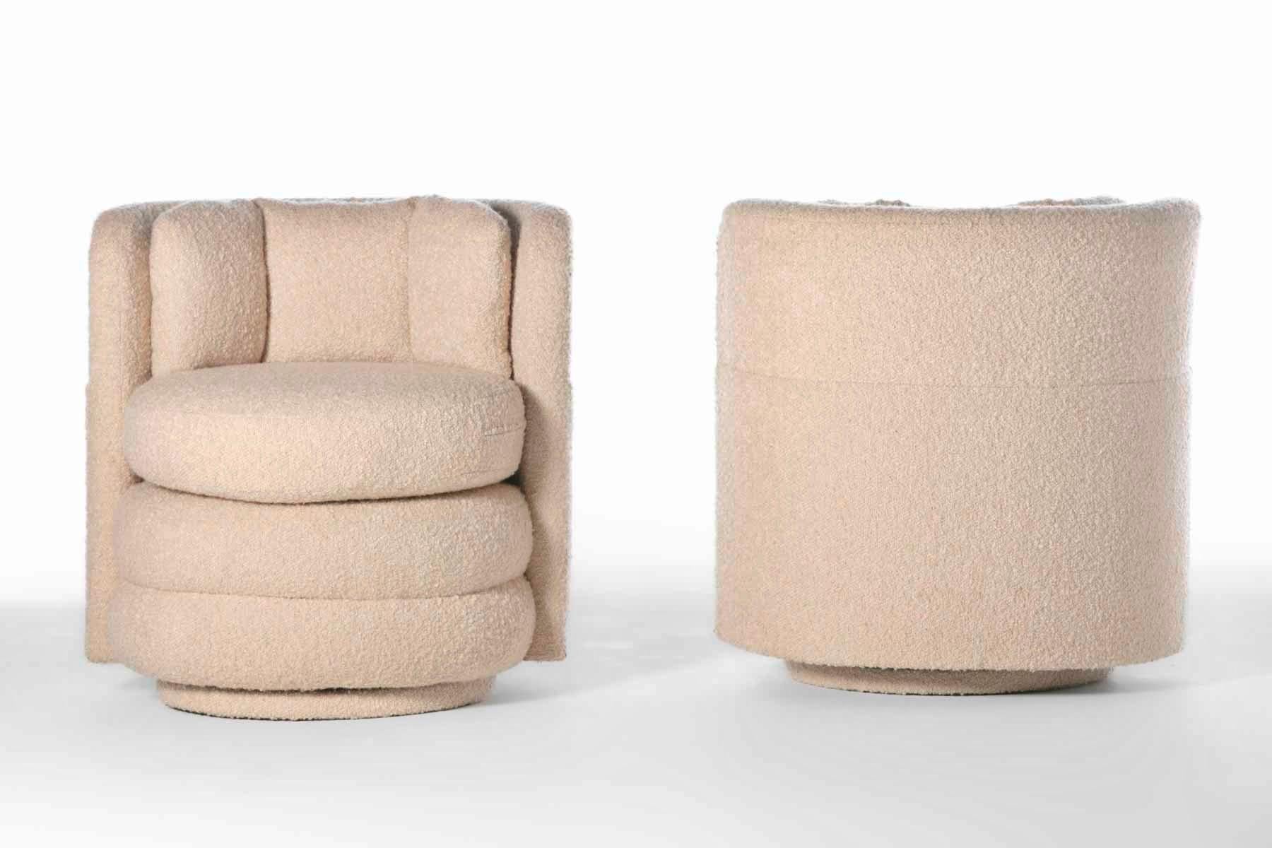 Pair of Post Modern Channeled Swivel Chairs in Blush Pink Bouclé In Good Condition For Sale In Saint Louis, MO